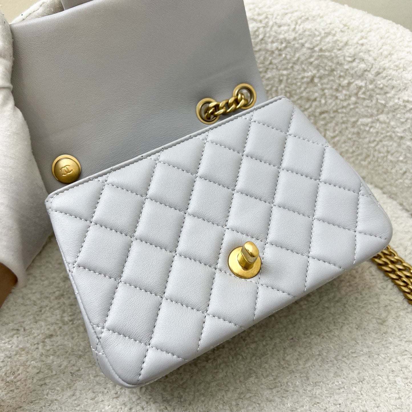 GLM-25P Camellia Crush Adjustable Chain Mini Square Flap in Light Grey Lambskin and AGHW