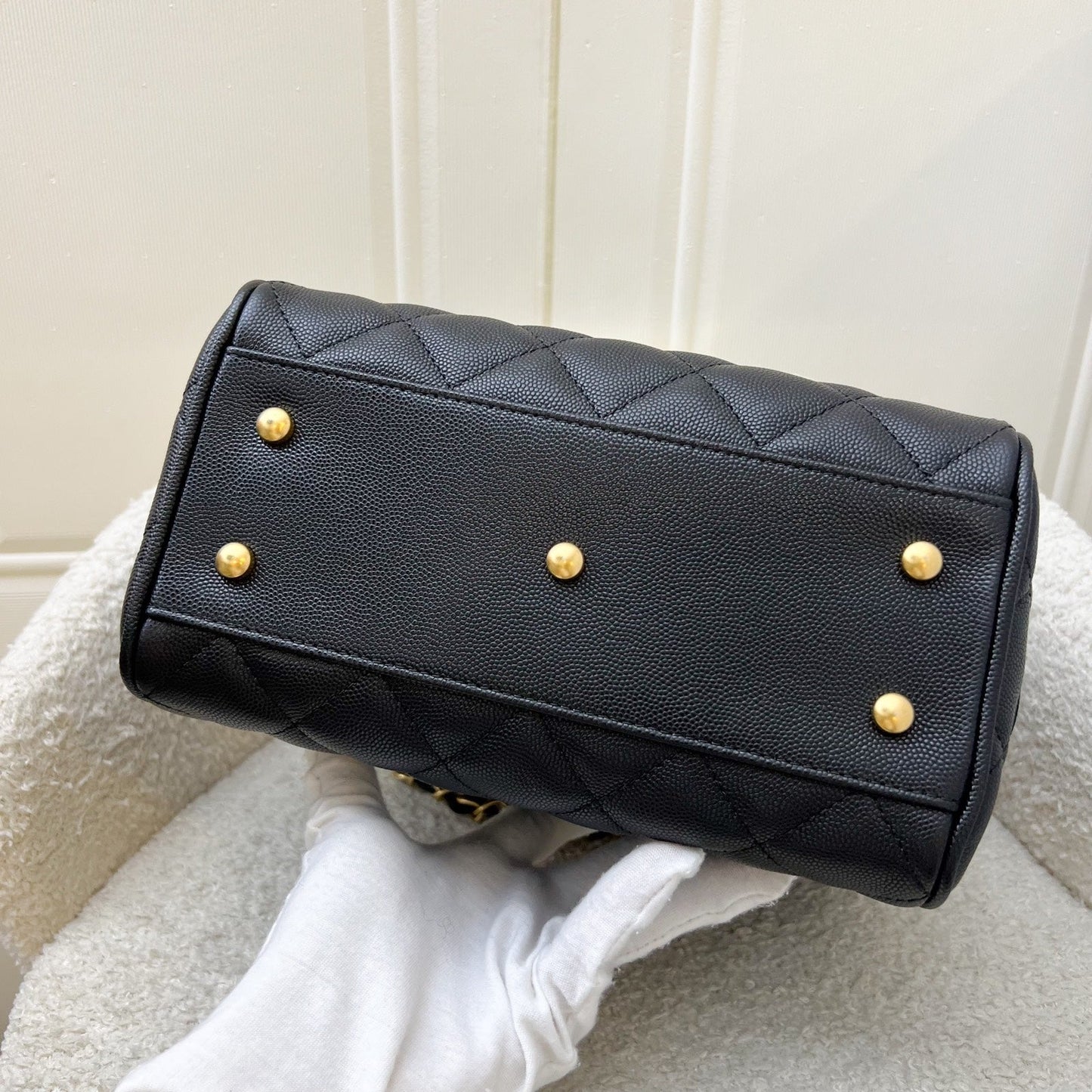 GLM-25A Small Bowling Bag in Black Caviar and AGHW (Model: AS5578)