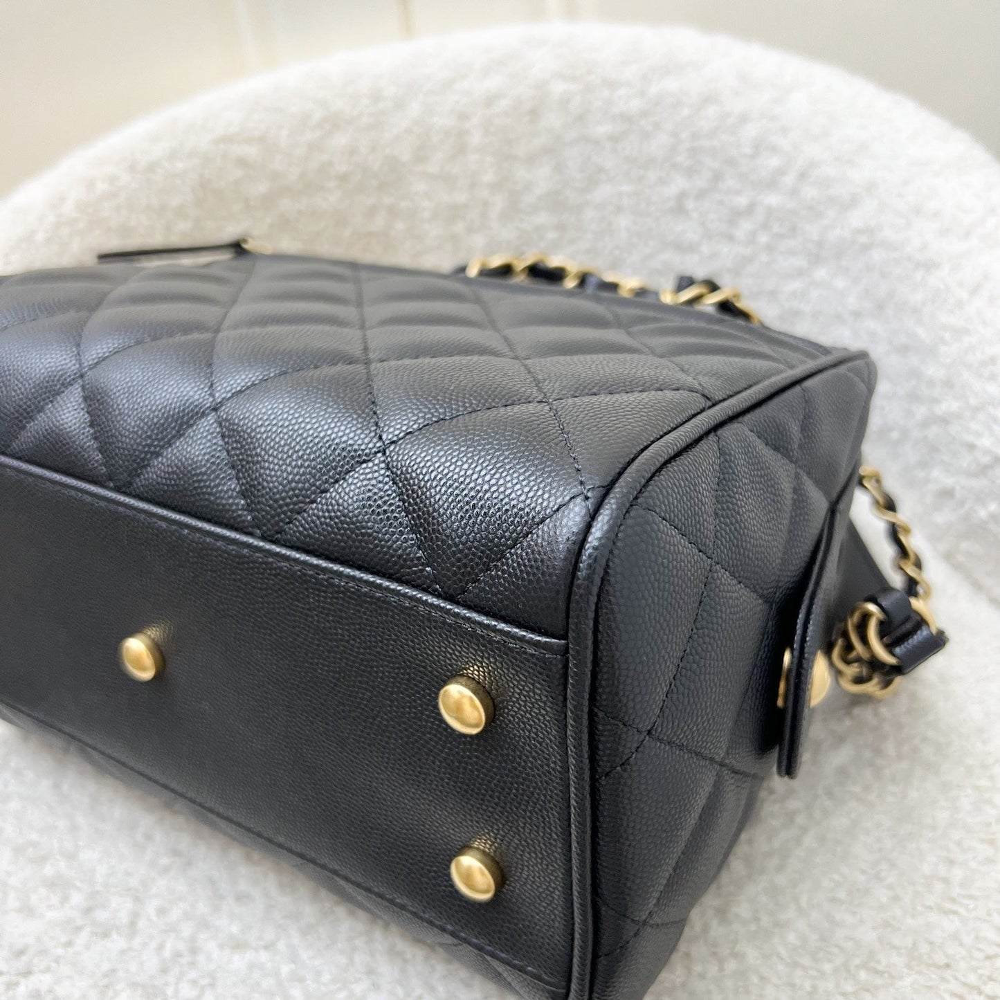 GLM-25A Small Bowling Bag in Black Caviar and AGHW (Model: AS5578)