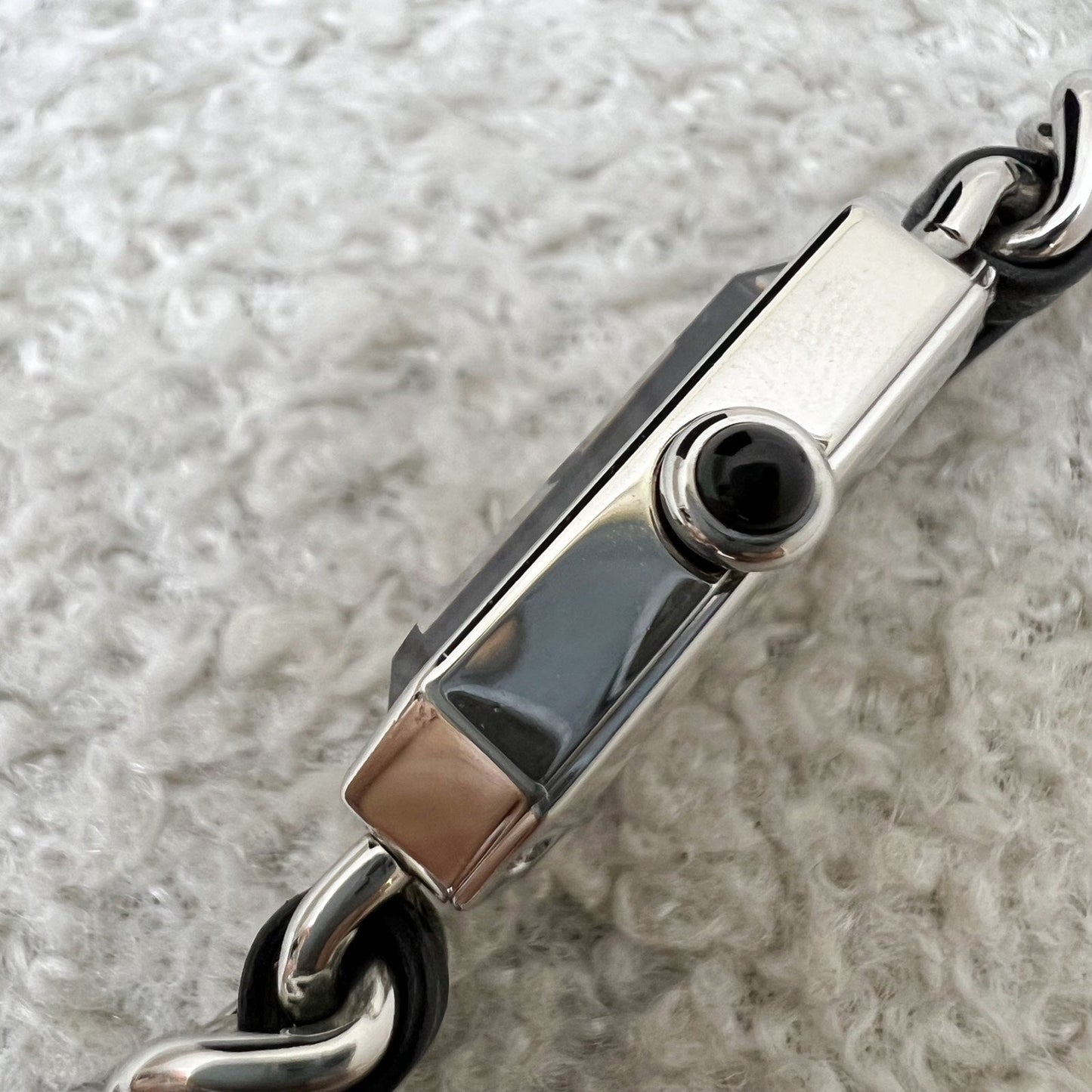 GLM-Premiere Watch in Silver Tone Steel Hardware and Black Leather Size M (Model: H0451)