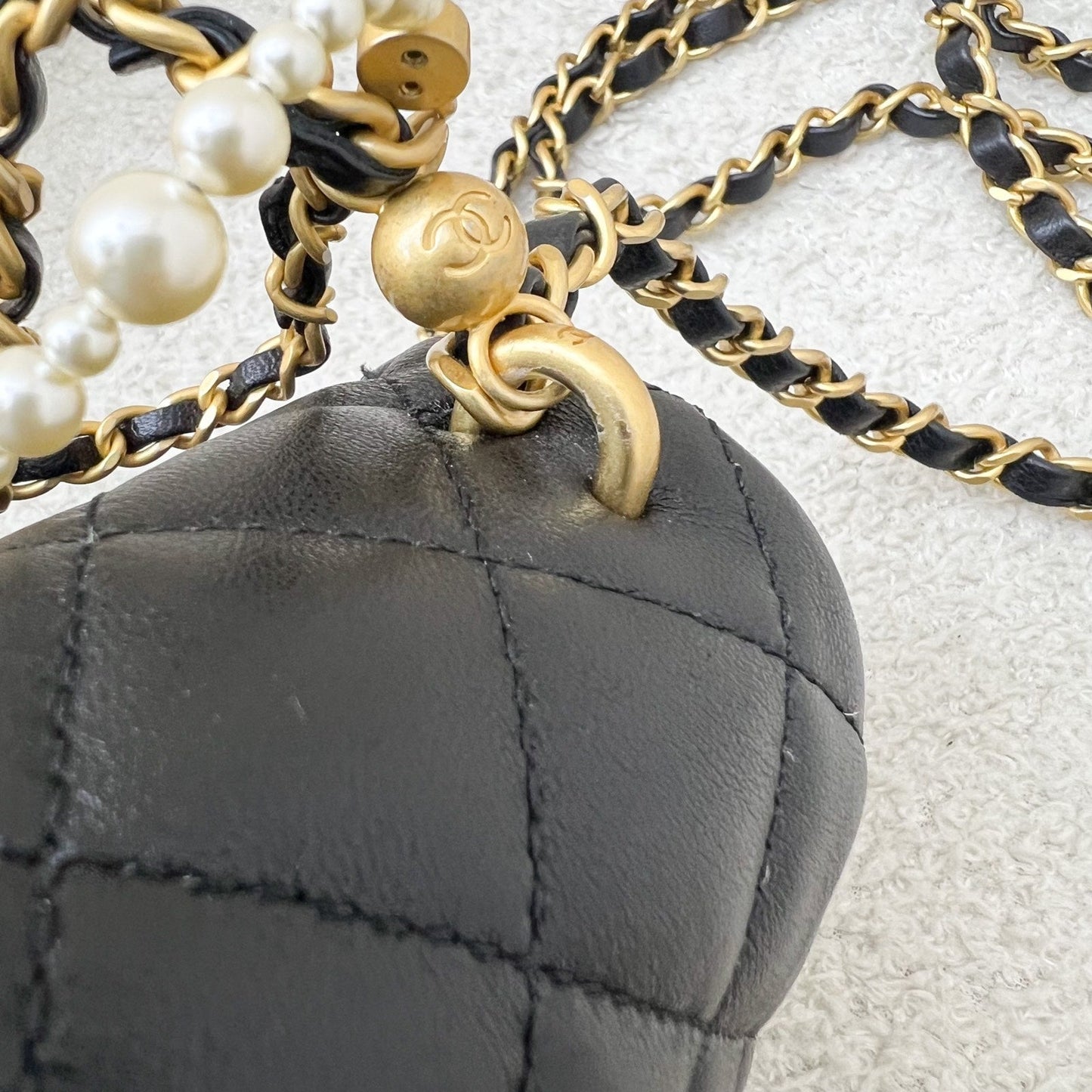 GLM-24P Pearl Twist Chain Square Mini Flap Bag in Black Lambskin and AGHW (Model: AS4385)