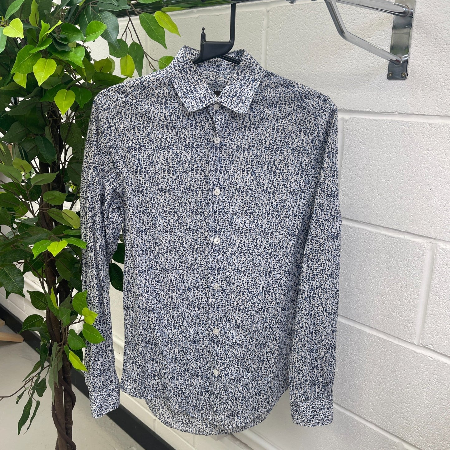 Men's Patterned Shirt Navy Size XS