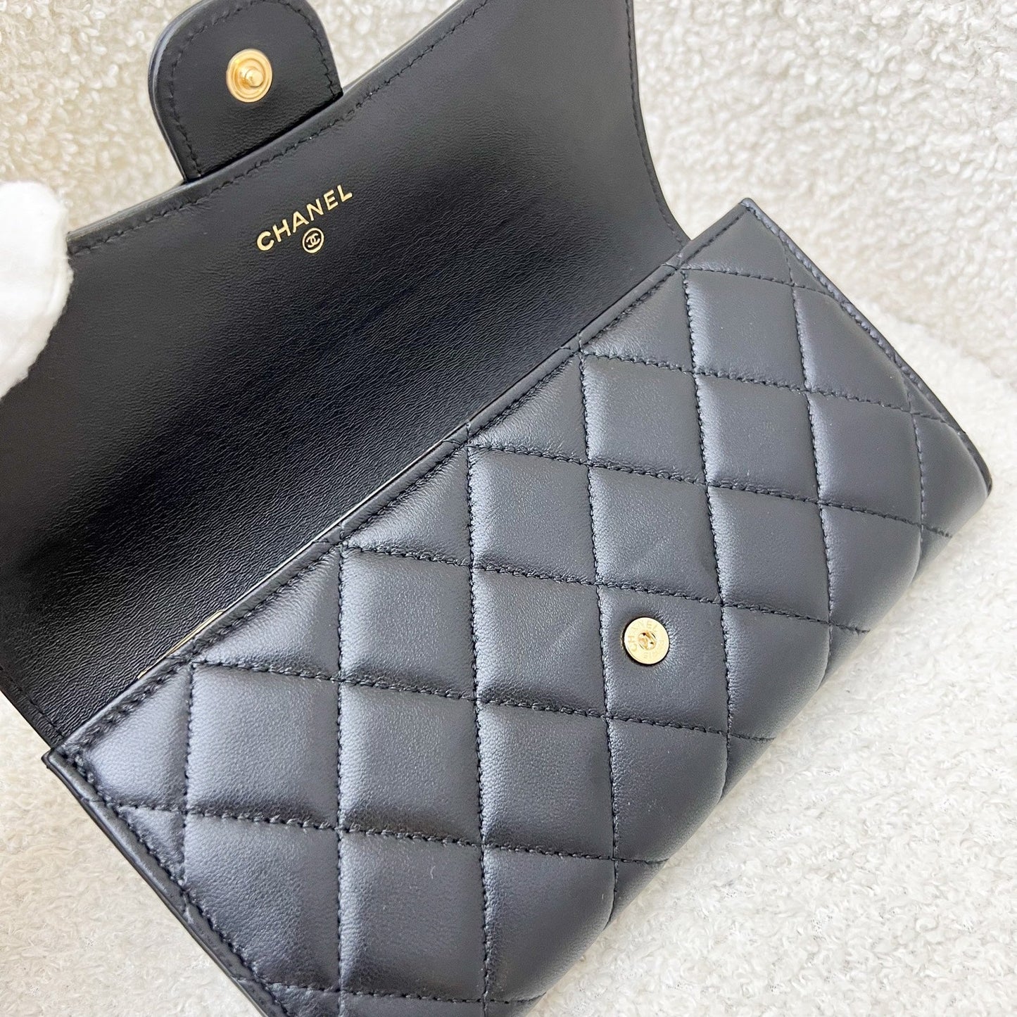 GLM-Classic Long Wallet in Black Lambskin and GHW (Model: AP0241)