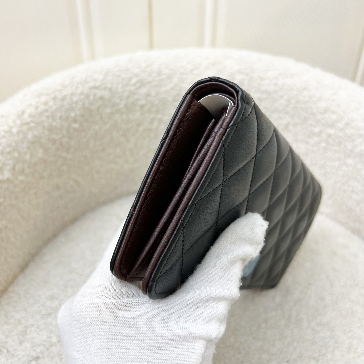 GLM-Yen Bifold Long Wallet in Black Lambskin and SHW