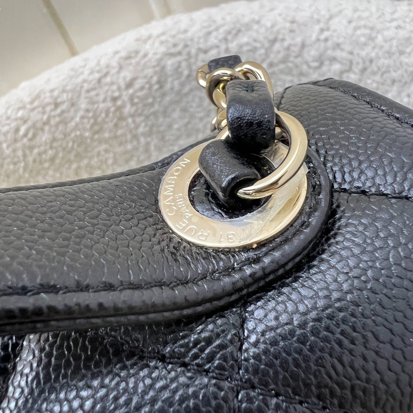 GLM-Medium Business Affinity Flap in Black Caviar and LGHW (Model: A93607)