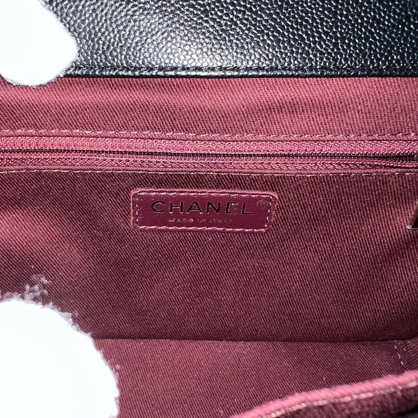 GLM-Medium Business Affinity Flap in Black Caviar and LGHW (Model: A93607)