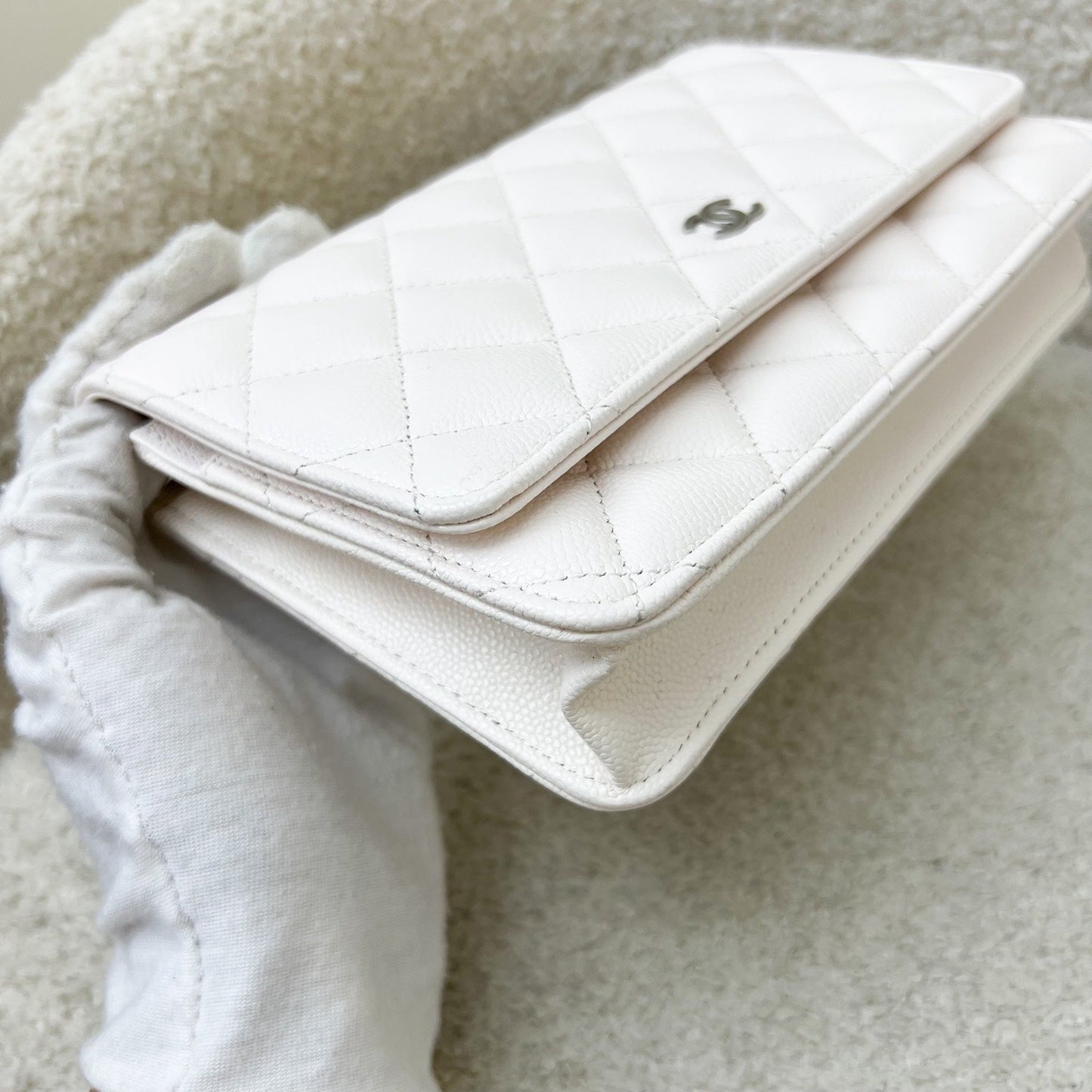 GLM-Classic Wallet on Chain WOC in White Caviar and SHW (Model: AP0250)
