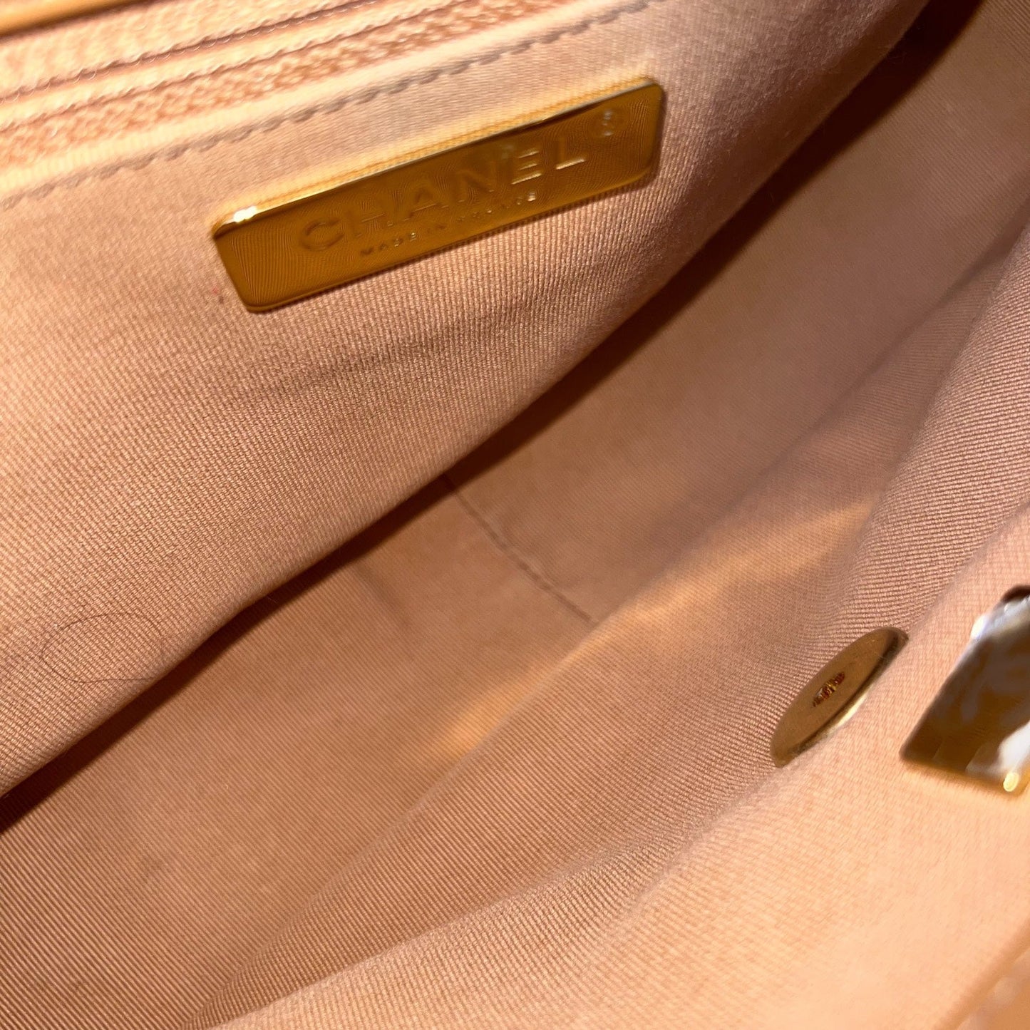 GLM-19 Small Flap in 22S Caramel Lambskin and 3-tone HW