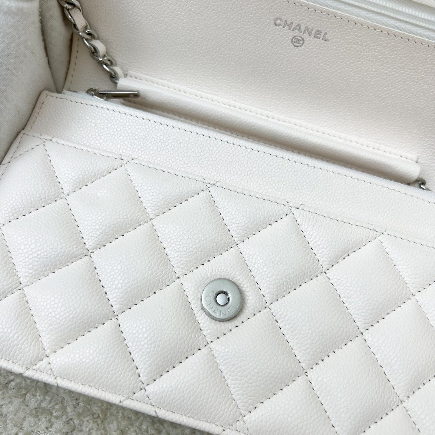 GLM-Classic Wallet on Chain WOC in White Caviar and SHW (Model: AP0250)