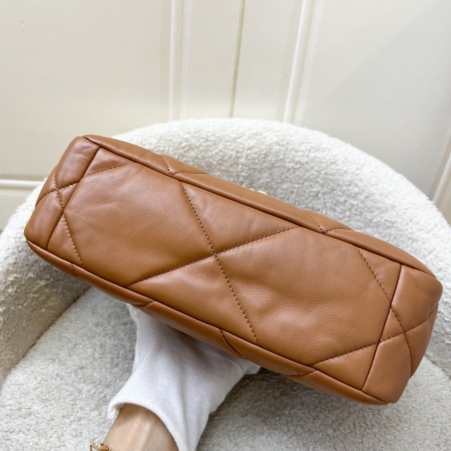 GLM-19 Small Flap in 22S Caramel Lambskin and 3-tone HW