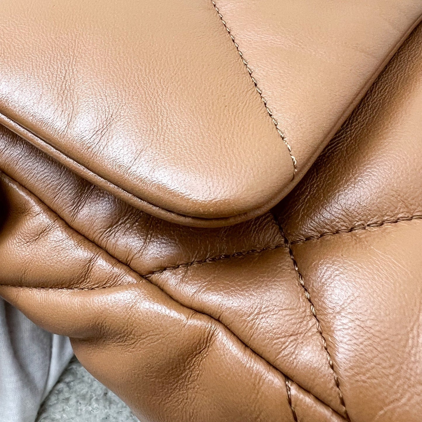 GLM-19 Small Flap in 22S Caramel Lambskin and 3-tone HW