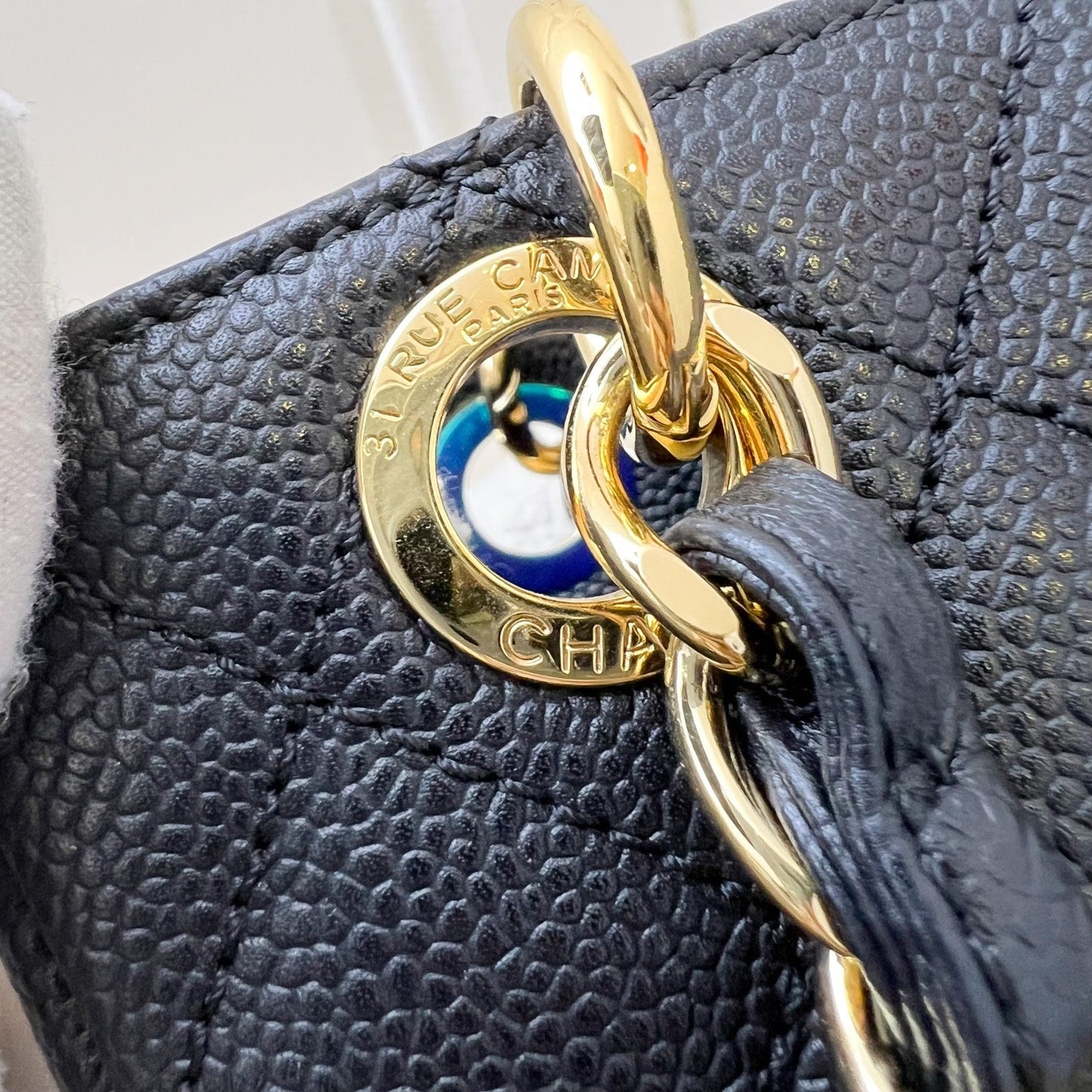 GLM-Petite Shopping Tote PST in Black Caviar and GHW (Model: A50994)