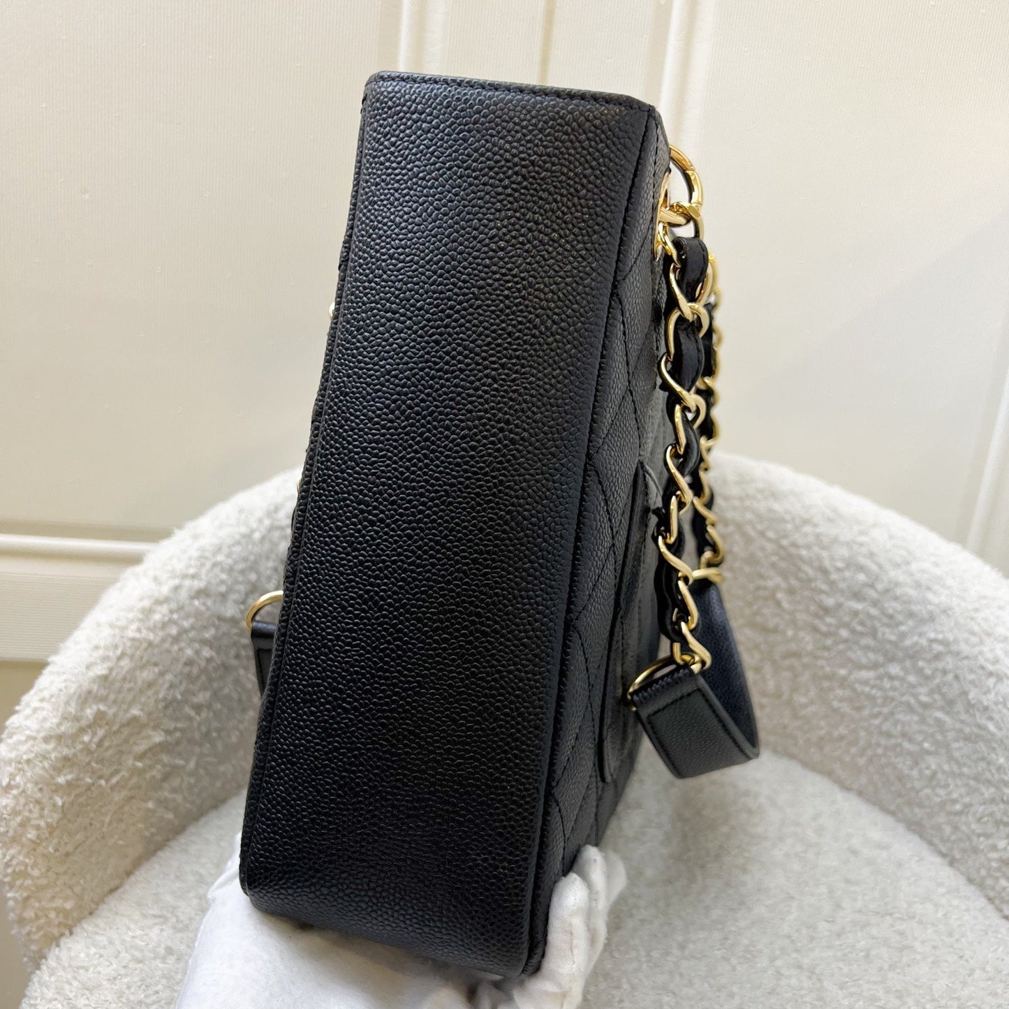 GLM-Petite Shopping Tote PST in Black Caviar and GHW (Model: A50994)