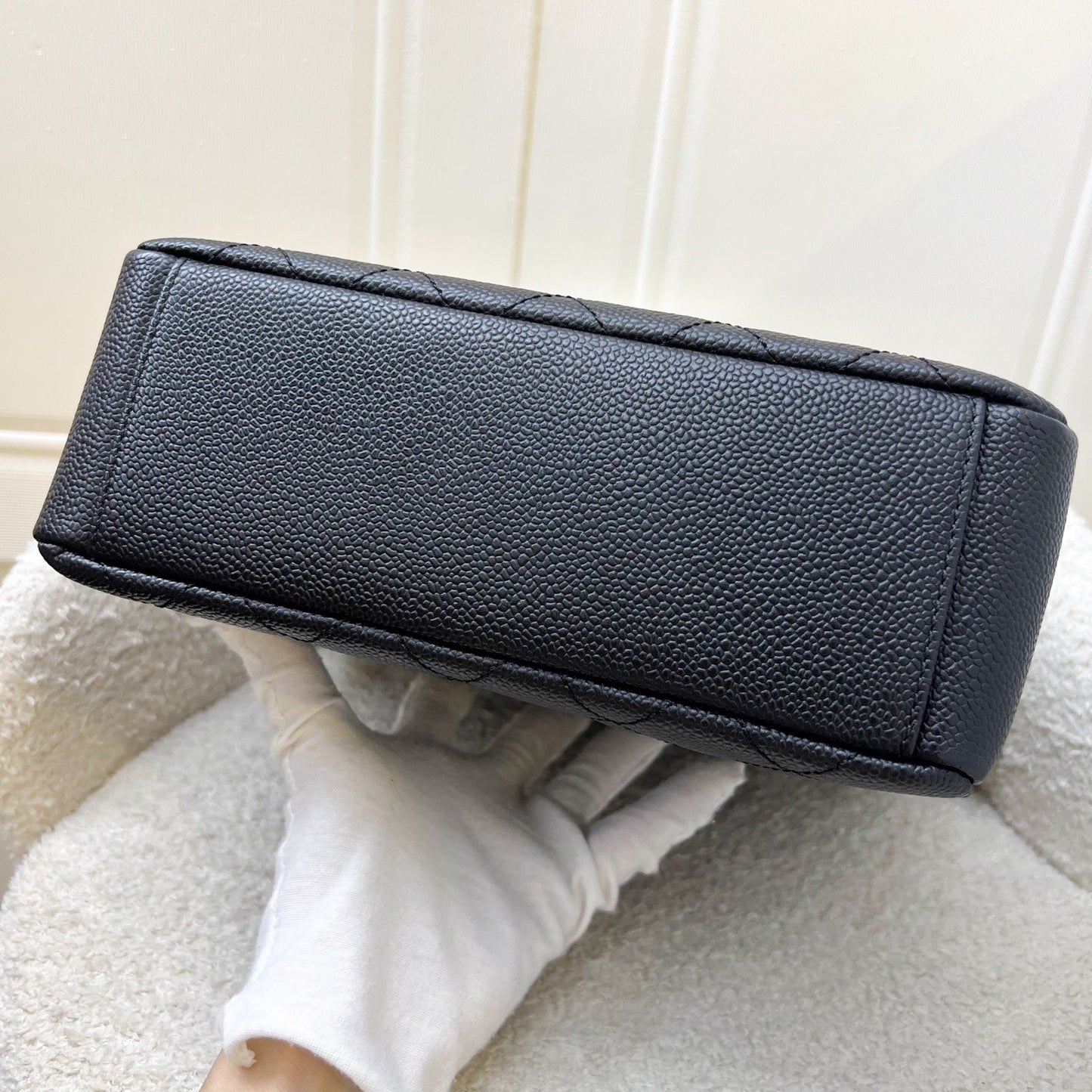 GLM-Petite Shopping Tote PST in Black Caviar and GHW (Model: A50994)