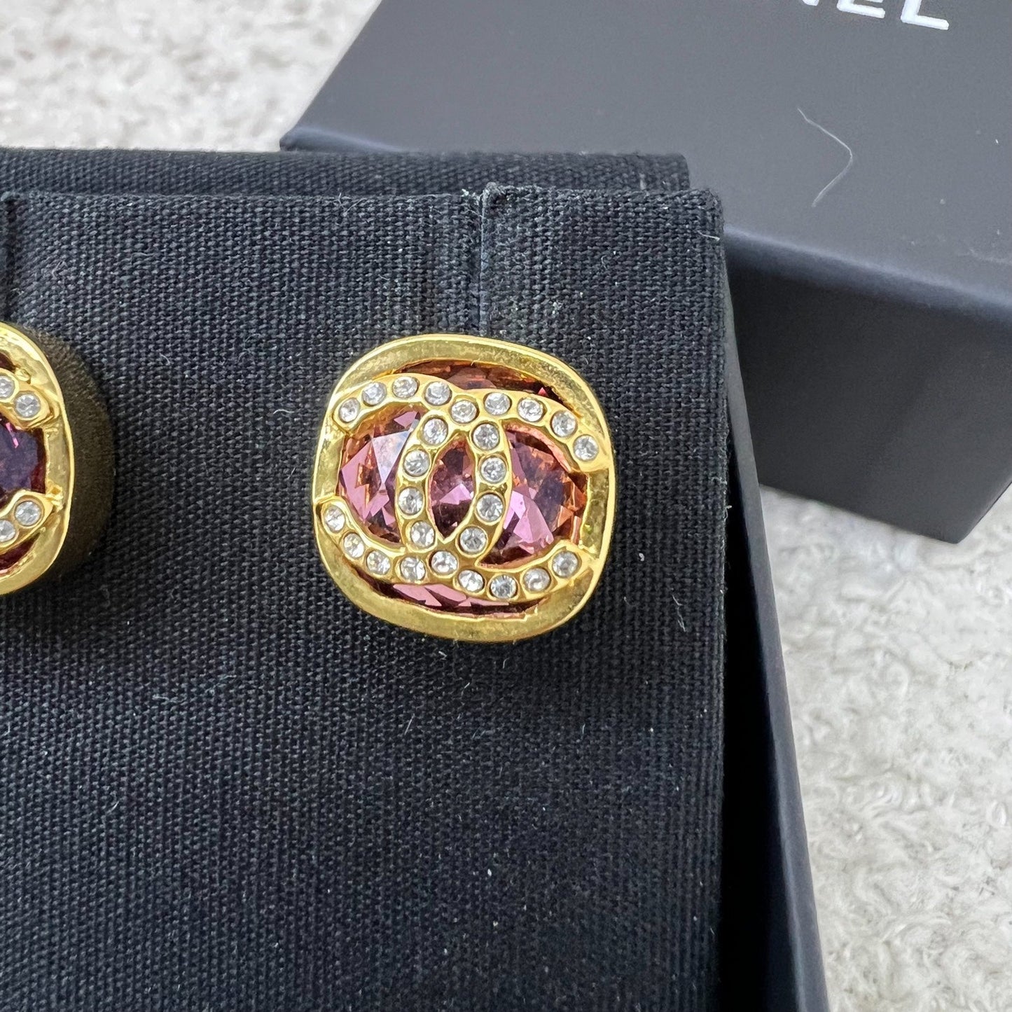 GLM-Pink Square Resin and DiamantÃƒÂ©s GLM- Logo Earrings in GHW