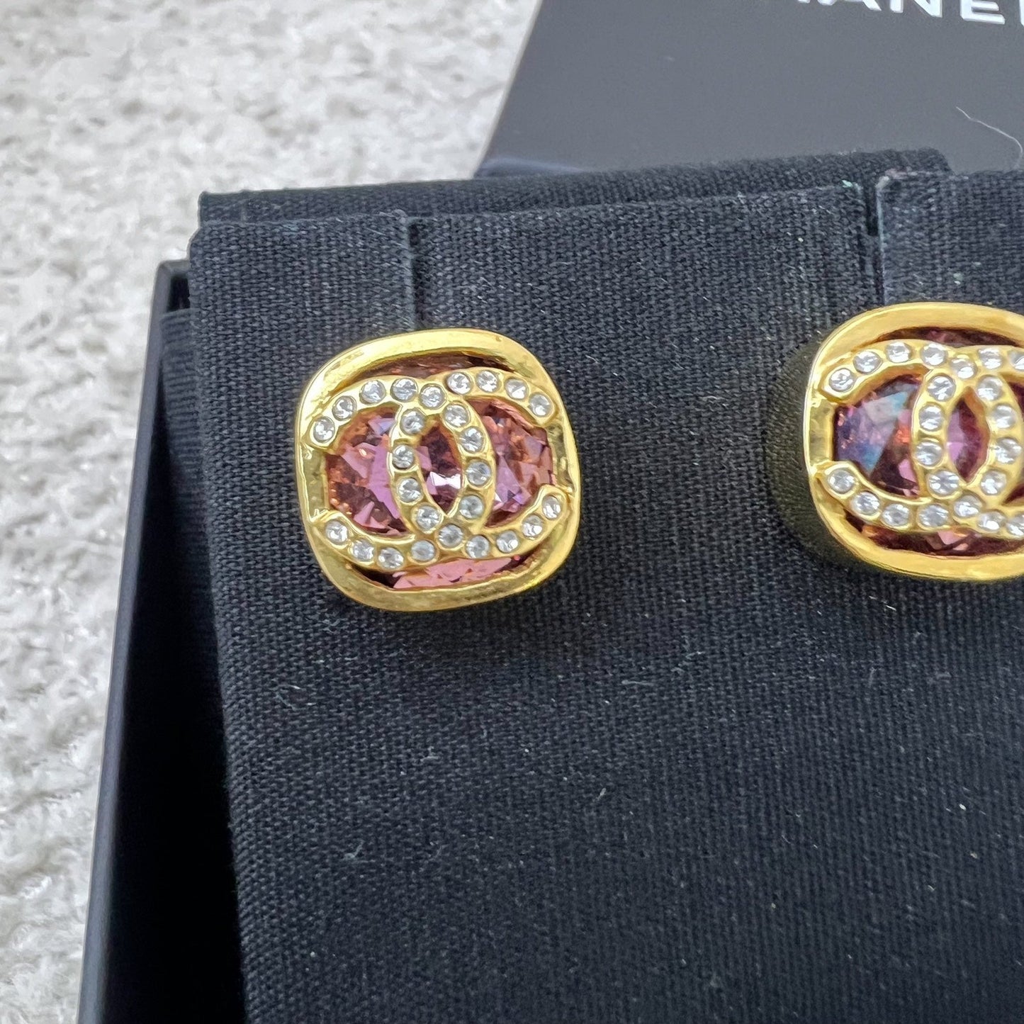GLM-Pink Square Resin and DiamantÃƒÂ©s GLM- Logo Earrings in GHW