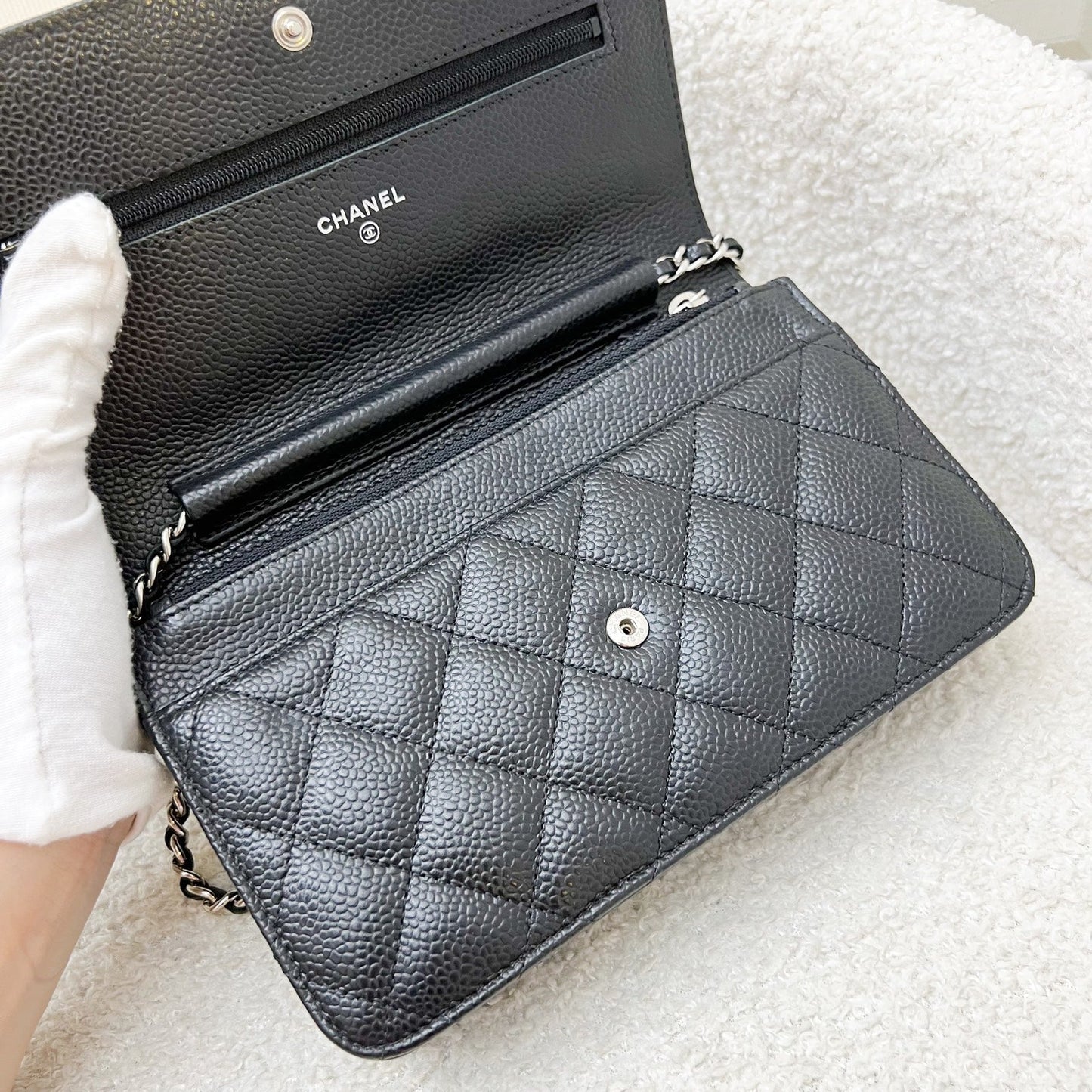GLM-Classic Wallet on Chain WOC in Black Caviar and SHW (Model: A33814)