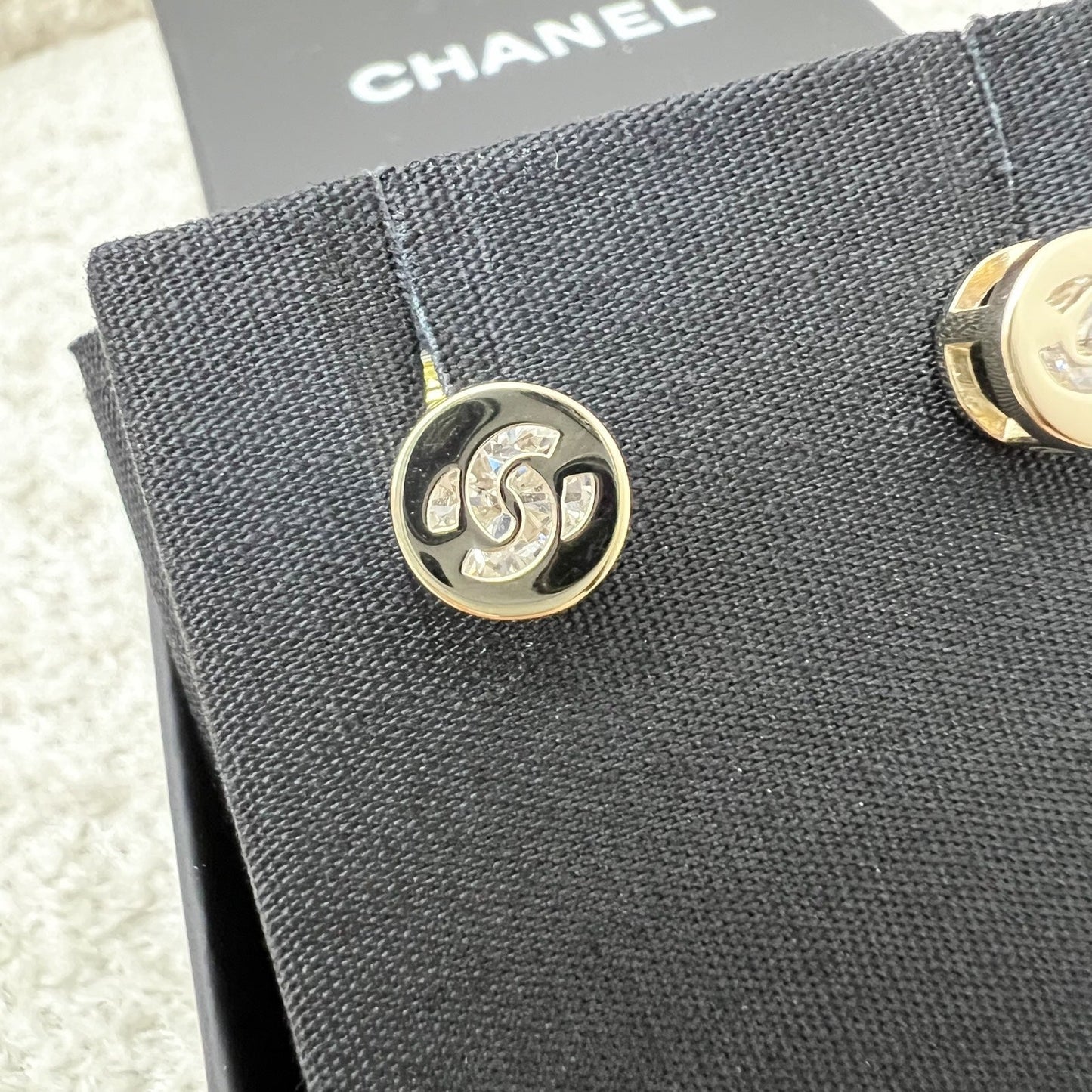 GLM-Mini Round Earrings with Crystal Studded GLM- Logo in LGHW