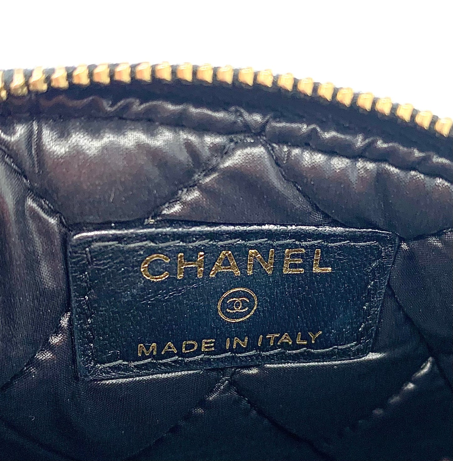 GLM-LEATHER CARD HOLDER
