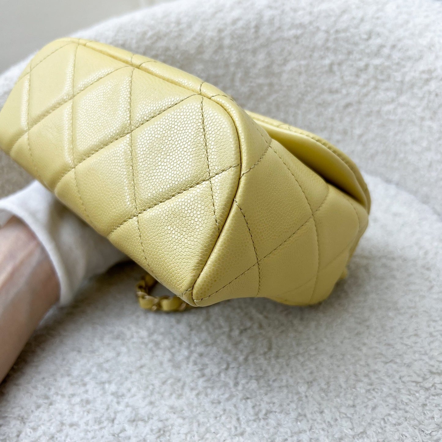 GLM-22P Seasonal Square Mini in Light Yellow Caviar GHW