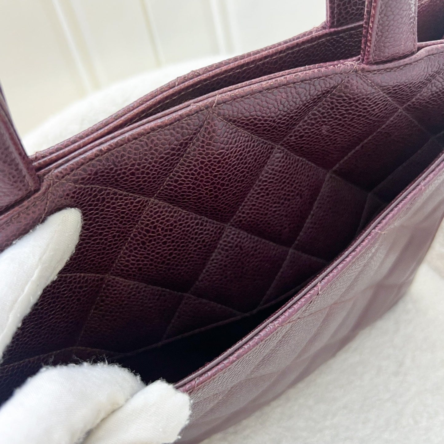 GLM- Shoulder Tote Bag in Dark Burgundy Red Caviar GHW