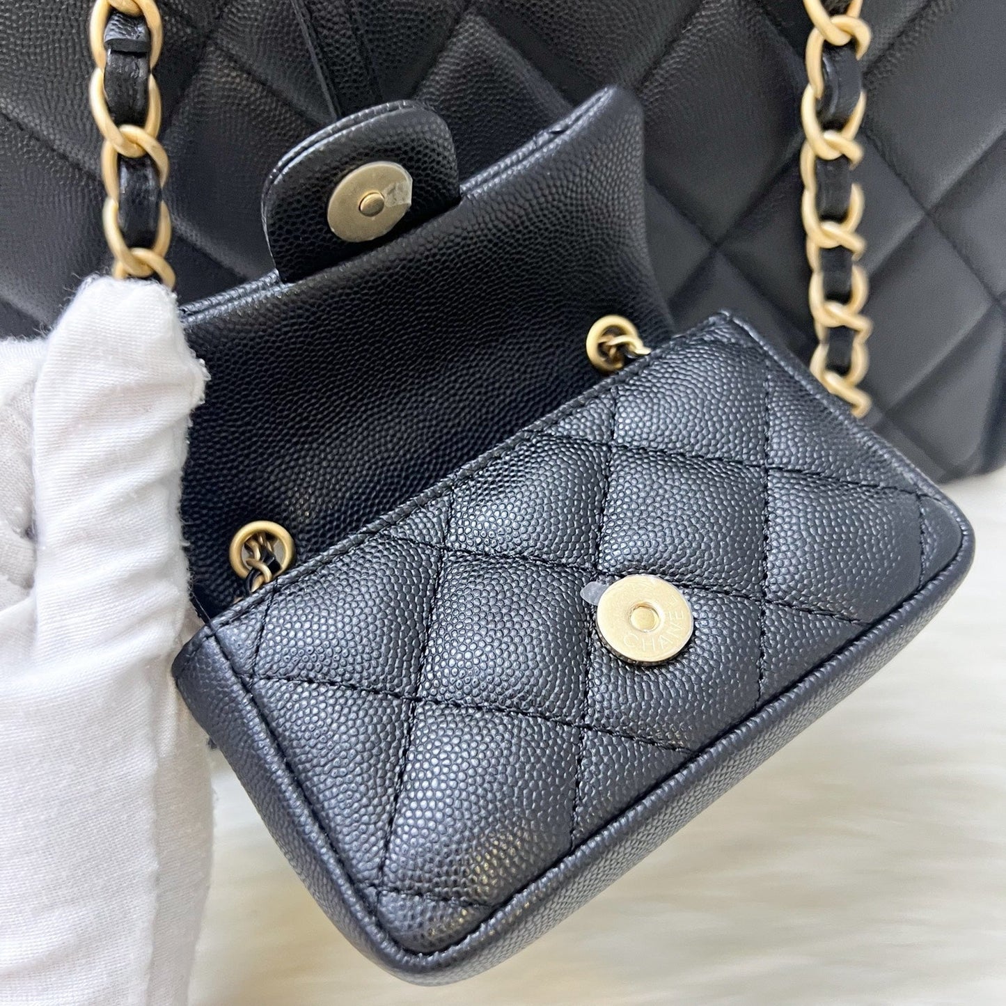 GLM-24A "2-in-1" Small Tote in Black Caviar and AGHW (Model: AS4940)