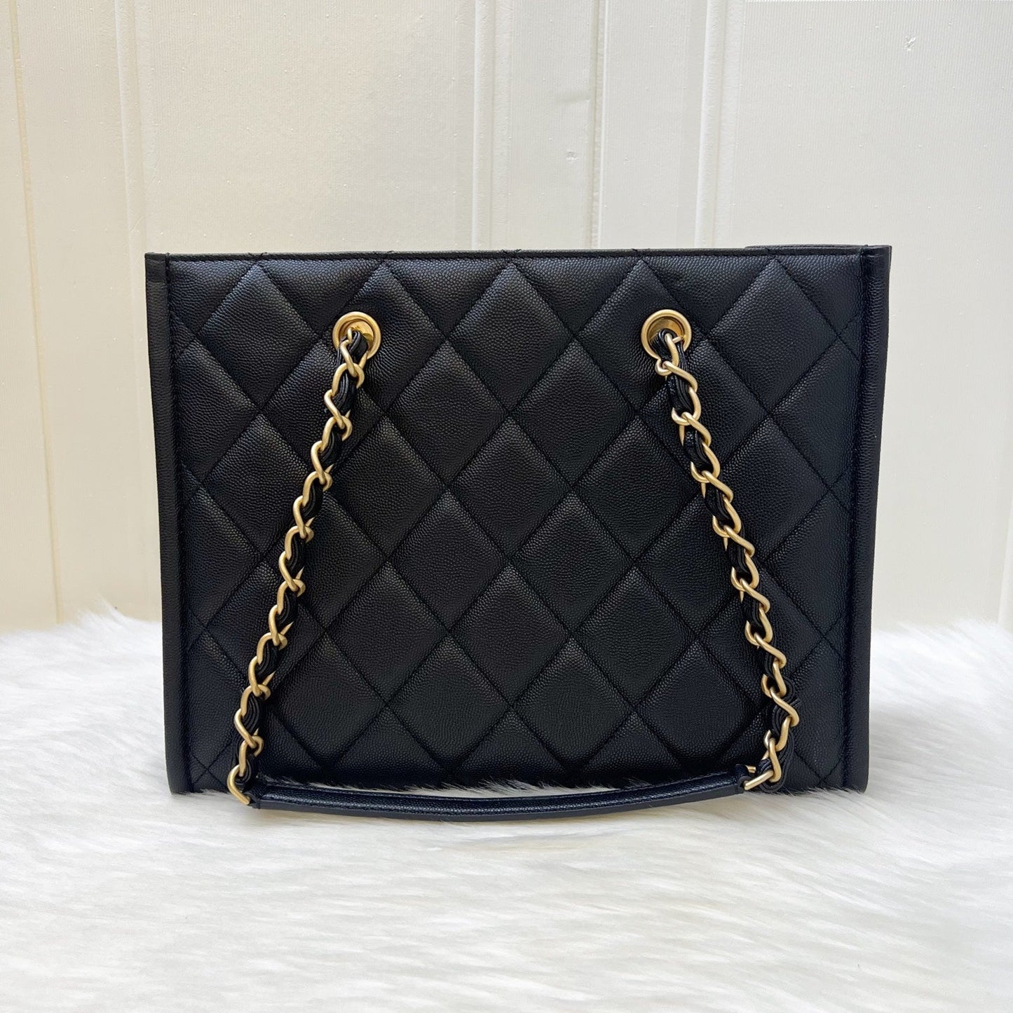 GLM-24A "2-in-1" Small Tote in Black Caviar and AGHW (Model: AS4940)