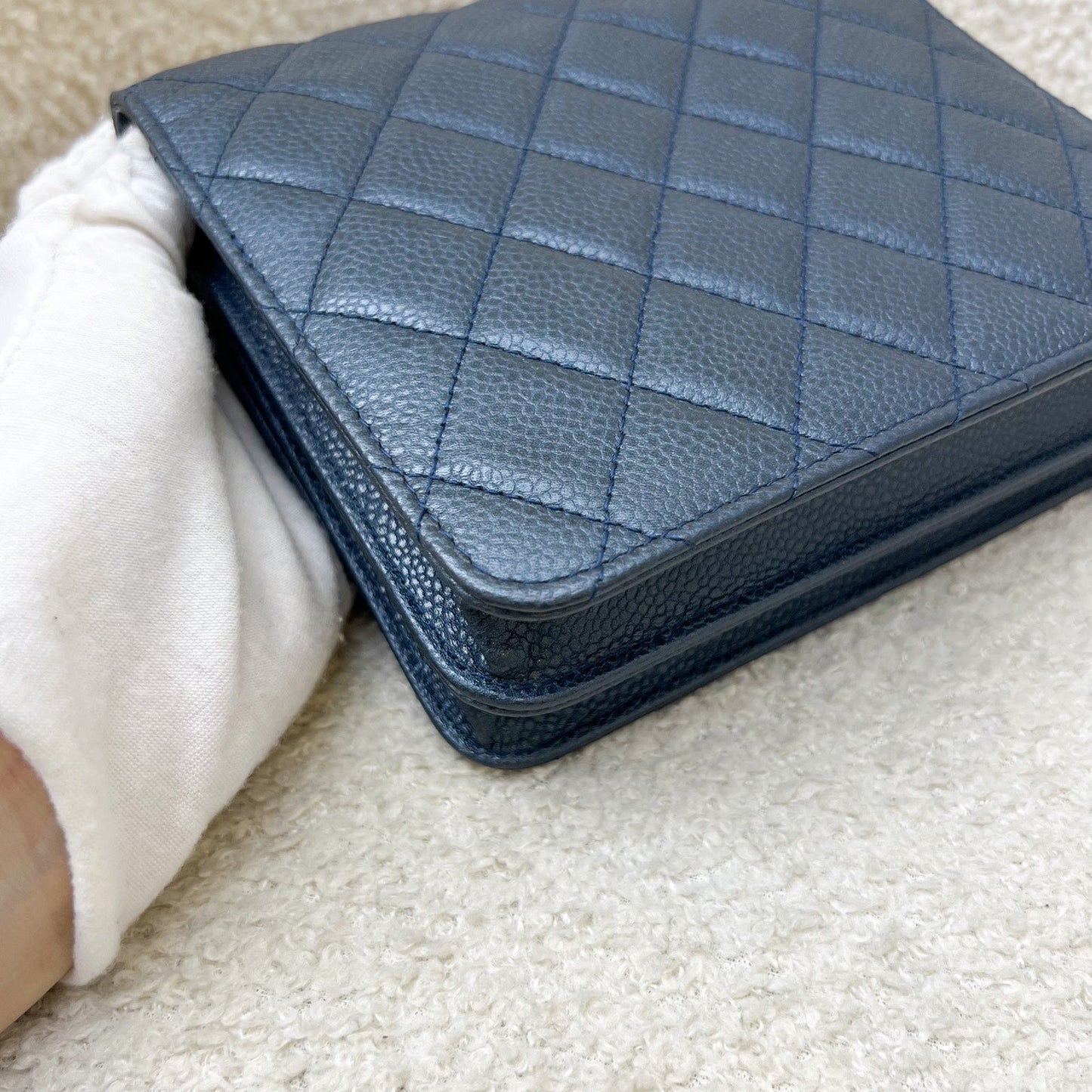 GLM-Square Wallet on Chain WOC in Metallic Blue Caviar and LGHW (Model: A84310)