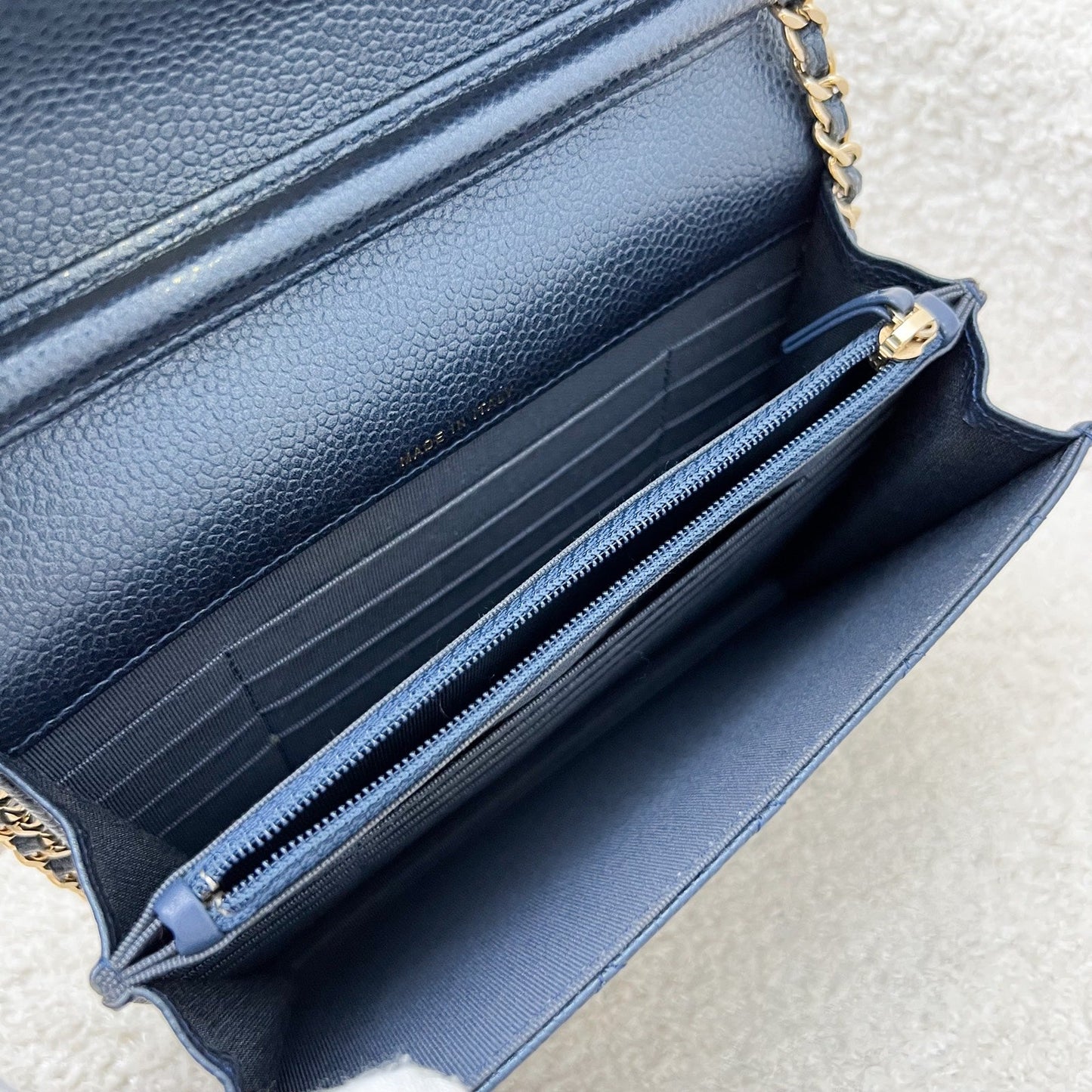 GLM-Square Wallet on Chain WOC in Metallic Blue Caviar and LGHW (Model: A84310)