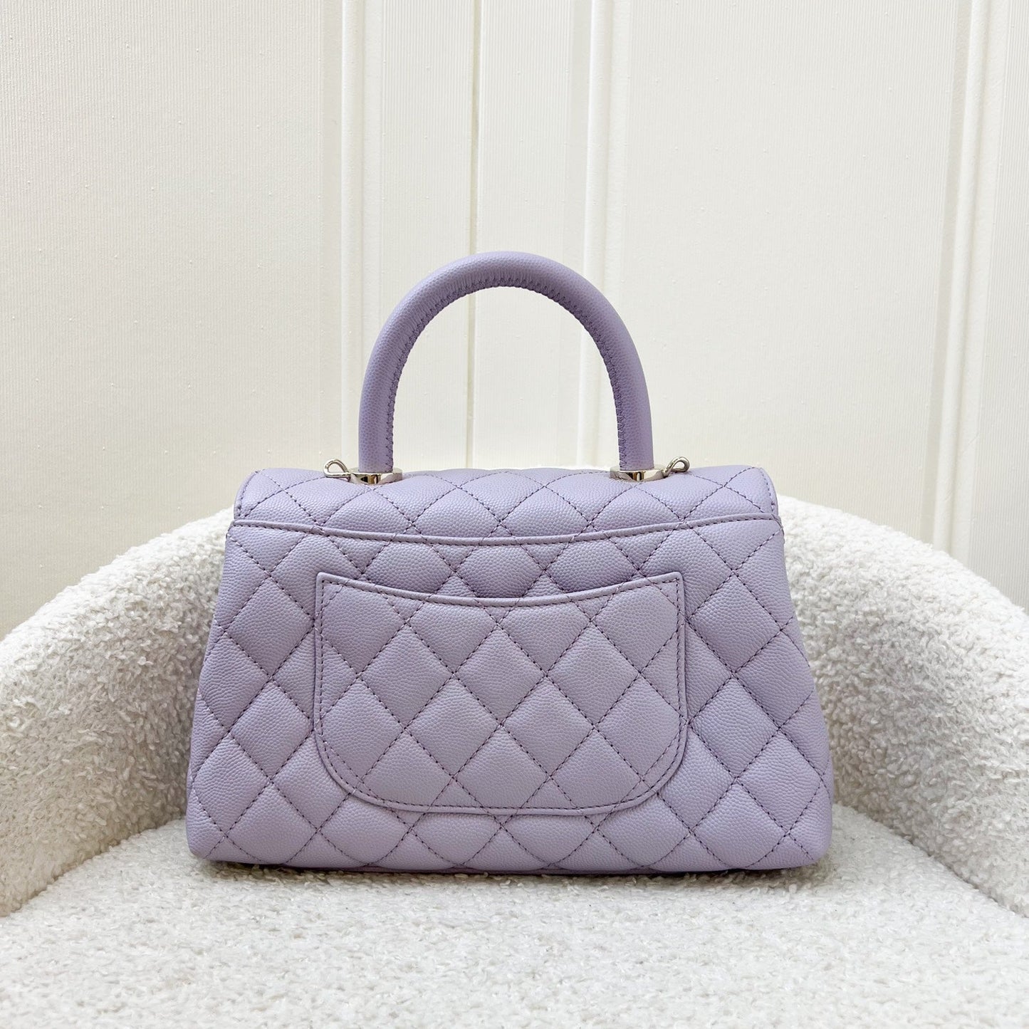 GLM-Small (24cm) Coco Handle in 24P Lilac Caviar and LGHW (Model: A92990)