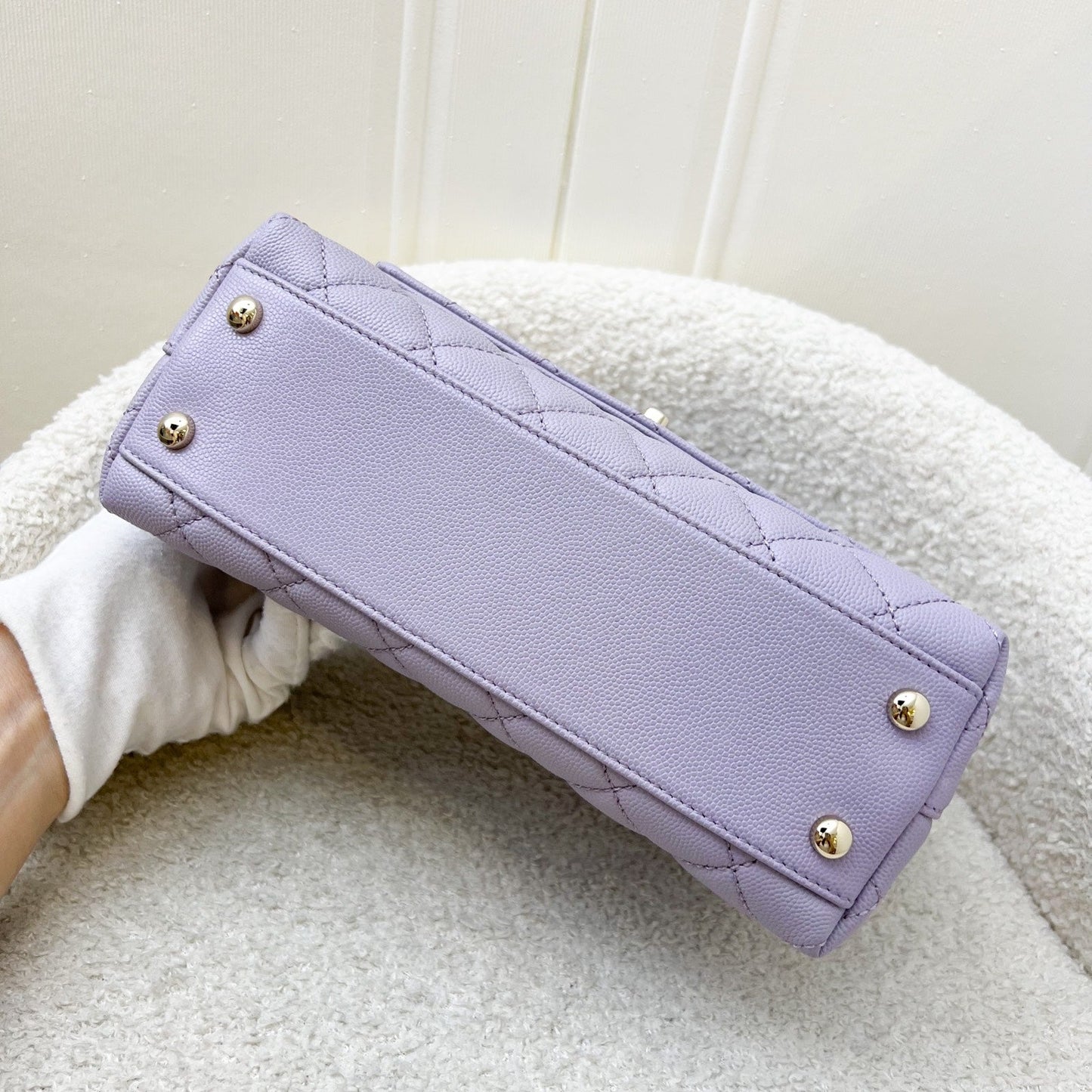 GLM-Small (24cm) Coco Handle in 24P Lilac Caviar and LGHW (Model: A92990)