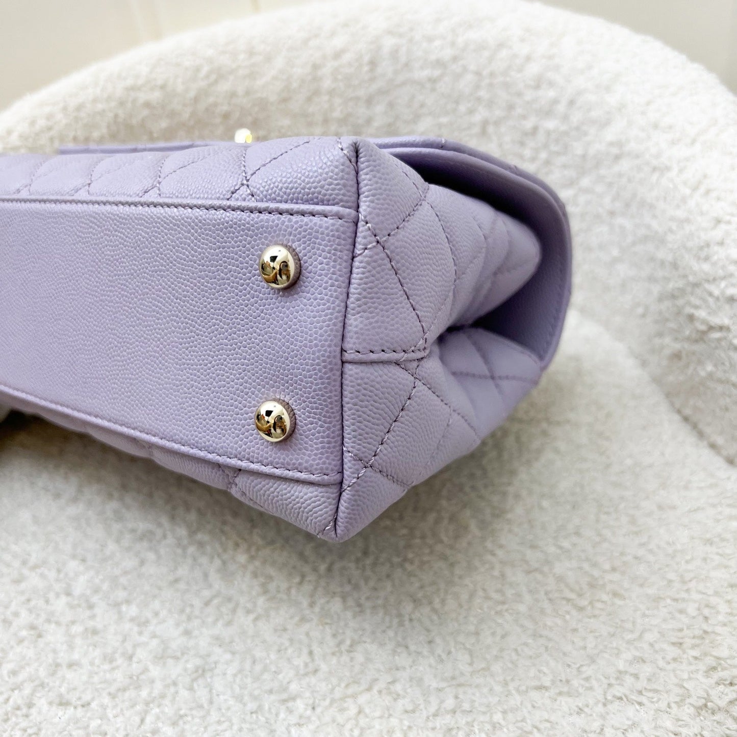 GLM-Small (24cm) Coco Handle in 24P Lilac Caviar and LGHW (Model: A92990)