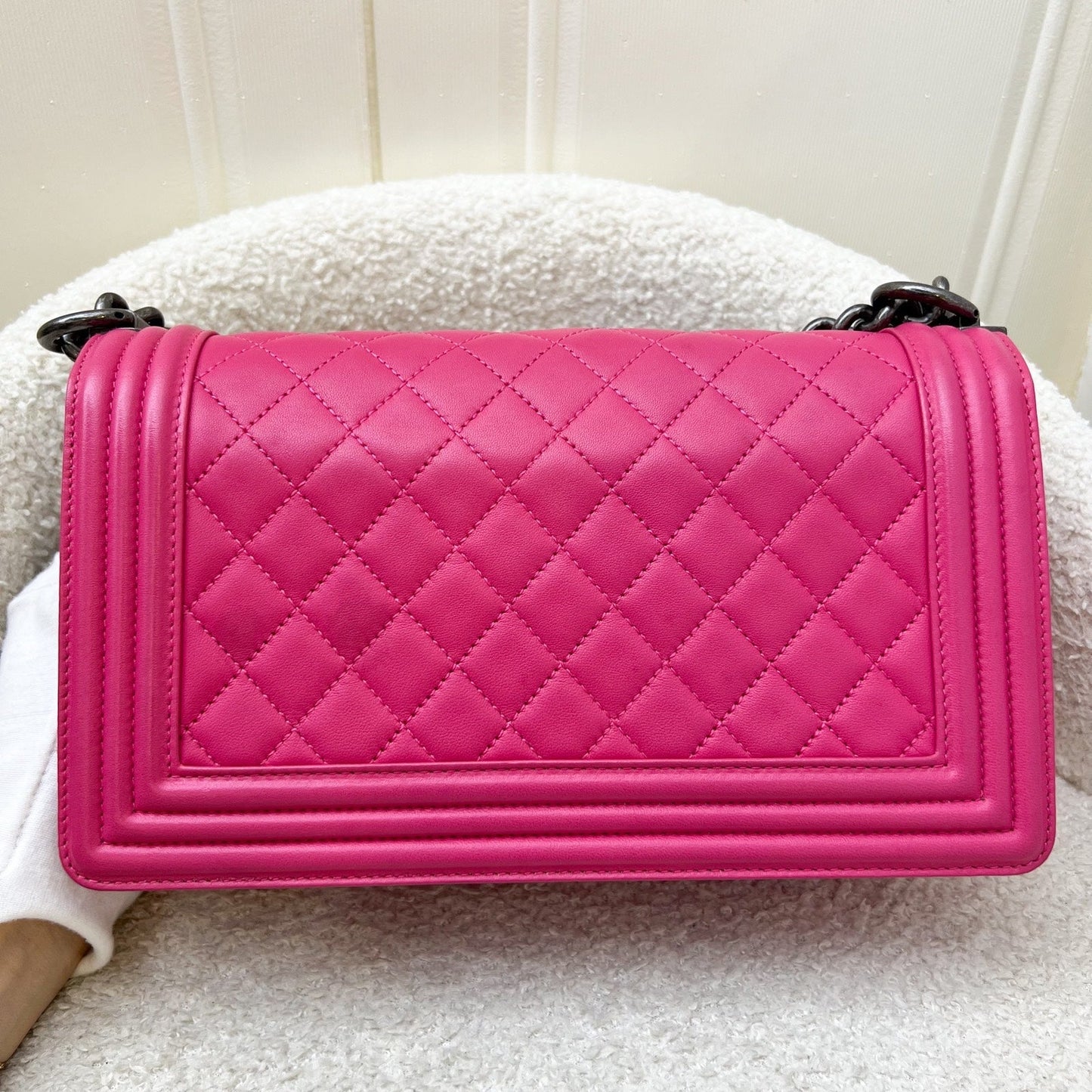 GLM-Medium 25cm Boy Flap in Hot Pink Lambskin and RHW