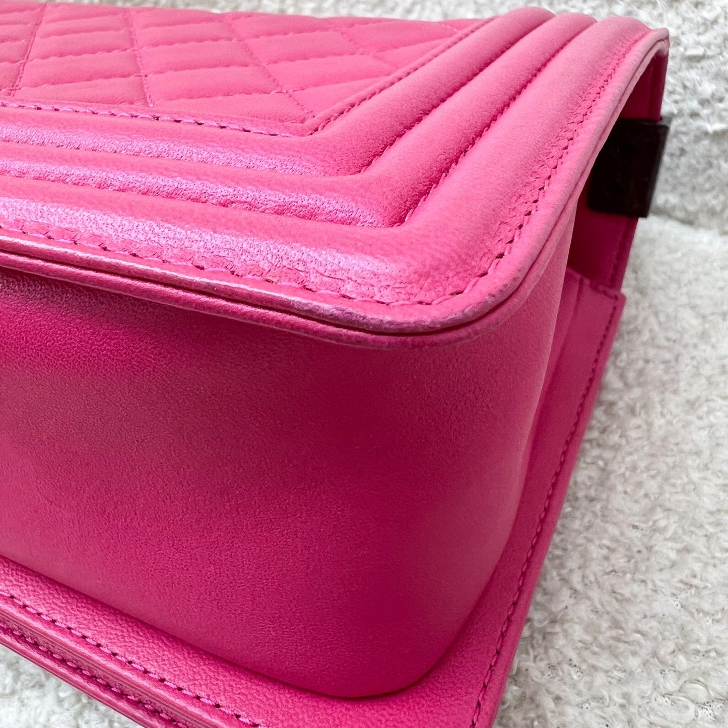 GLM-Medium 25cm Boy Flap in Hot Pink Lambskin and RHW