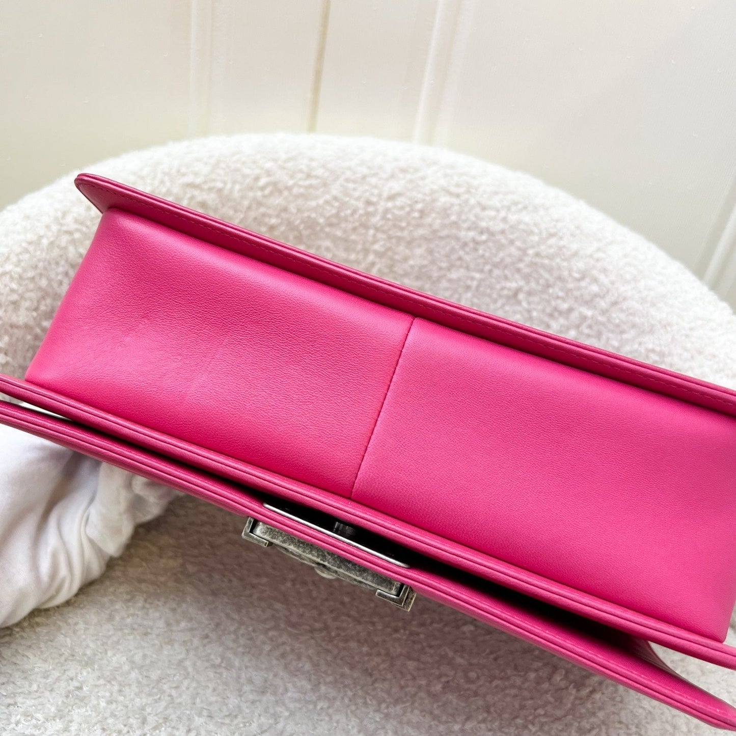 GLM-Medium 25cm Boy Flap in Hot Pink Lambskin and RHW