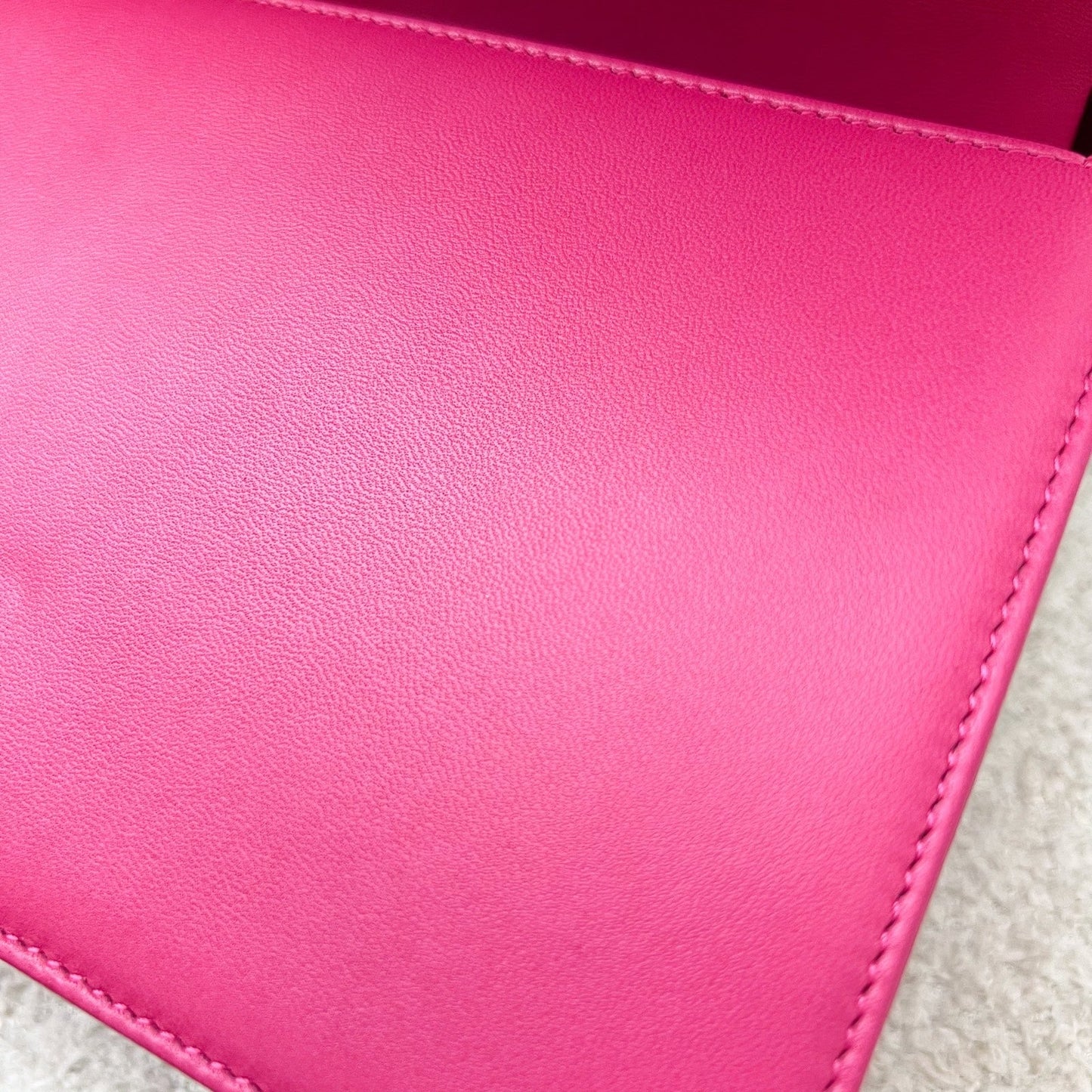 GLM-Medium 25cm Boy Flap in Hot Pink Lambskin and RHW