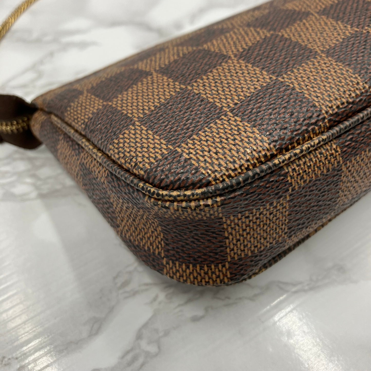 LOUIS VUITTON Damier Mini Pochette Accessoires
