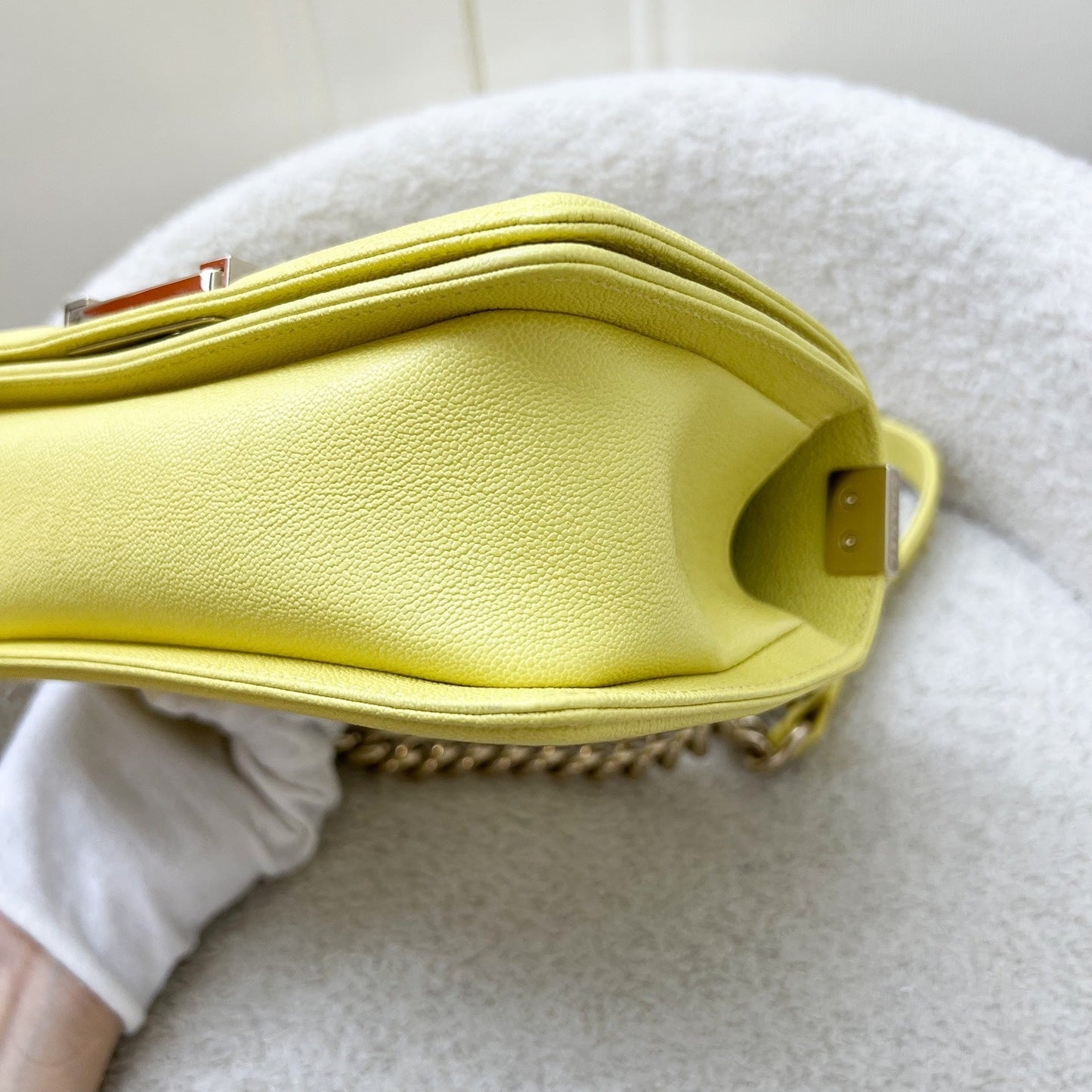 GLM-Small 20cm Boy Flap in Yellow Caviar and LGHW