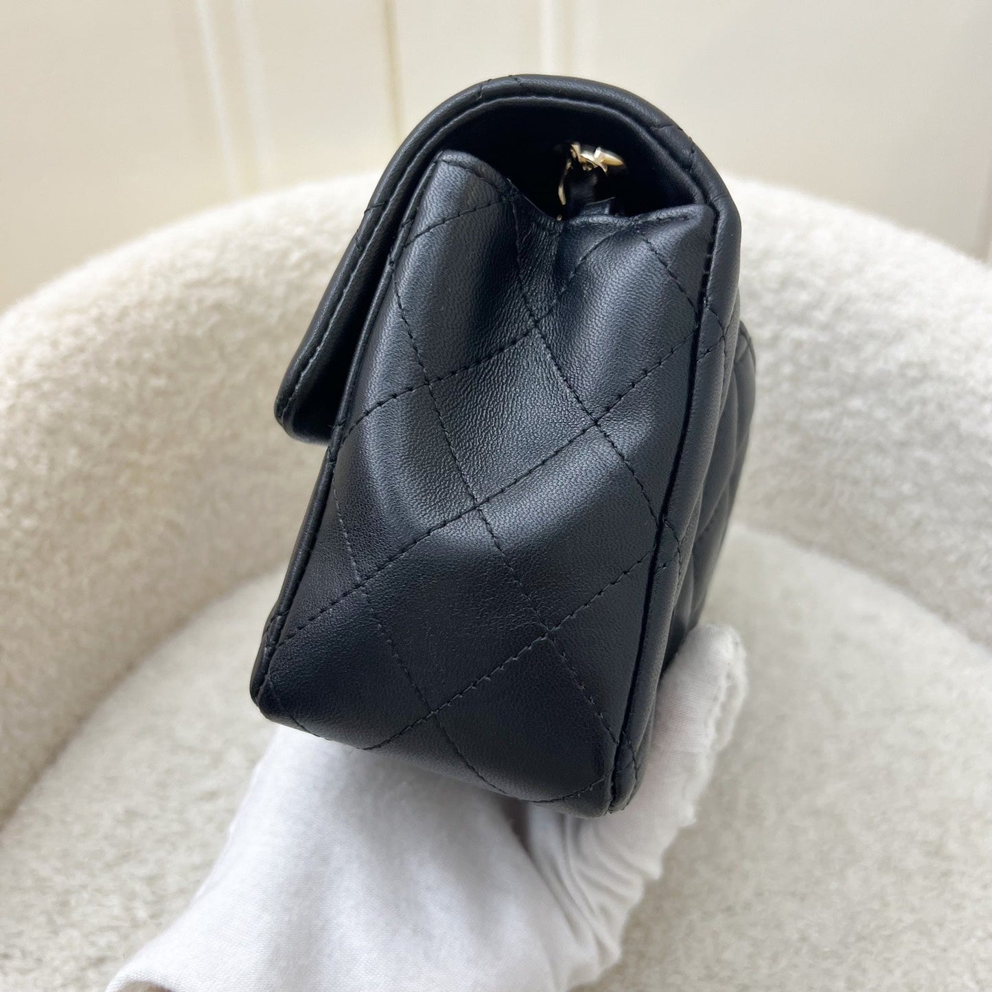 GLM-Classic Mini Rectangle Flap in Black Lambskin and LGHW (Model: A69900)
