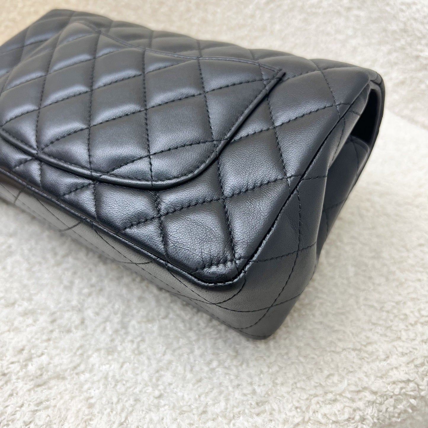 GLM-Classic Mini Rectangle Flap in Black Lambskin and LGHW (Model: A69900)