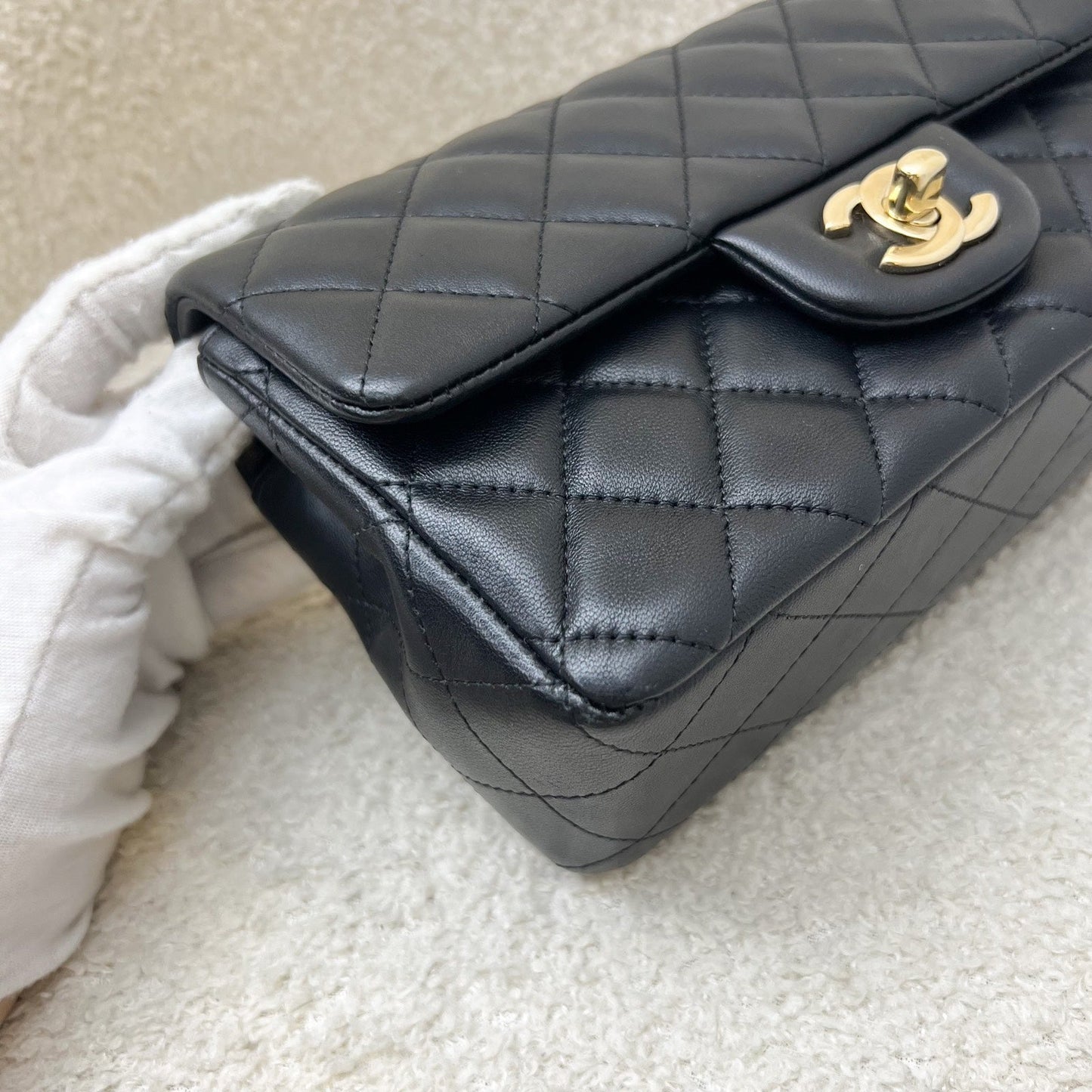 GLM-Classic Mini Rectangle Flap in Black Lambskin and LGHW (Model: A69900)
