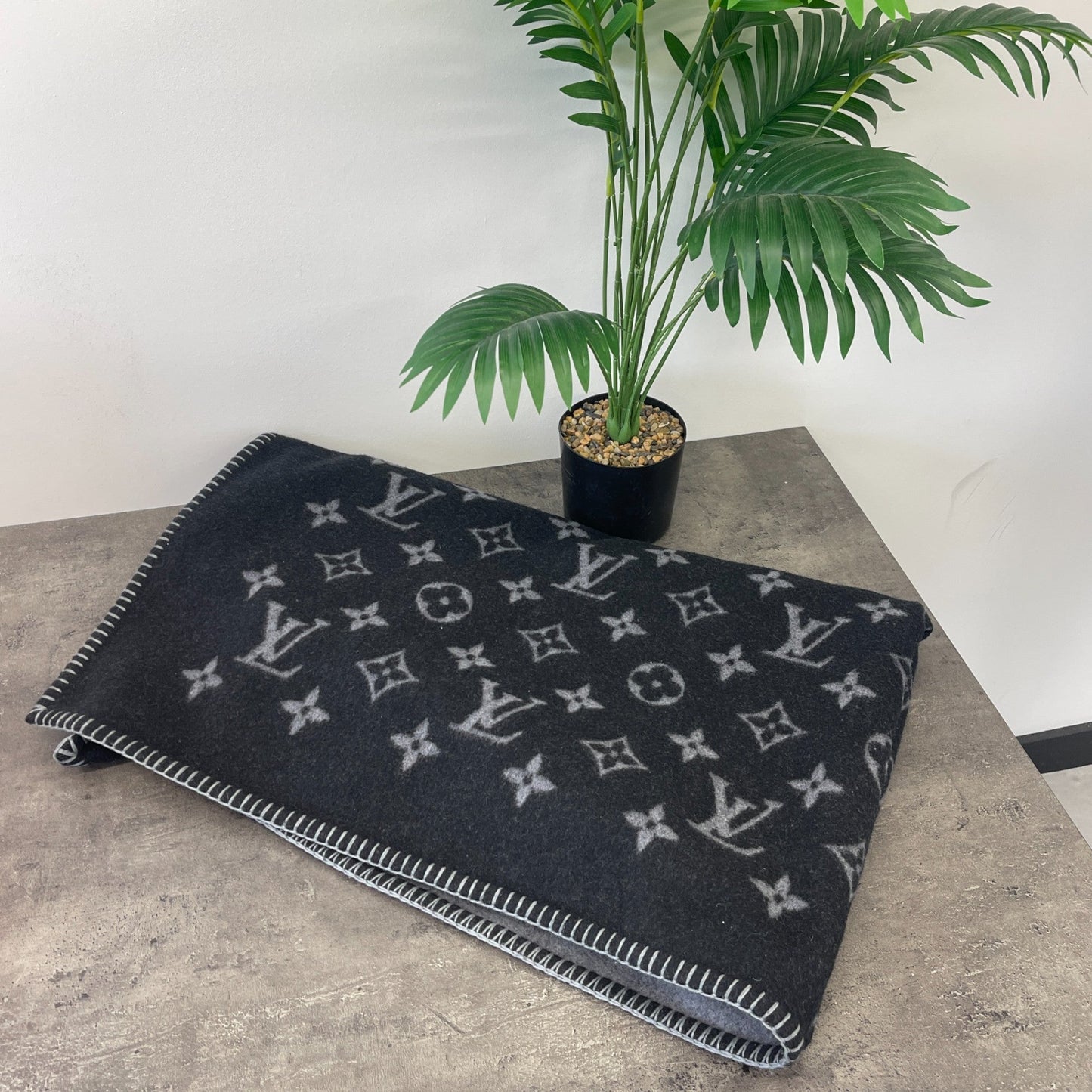 Monogram Blanket Black