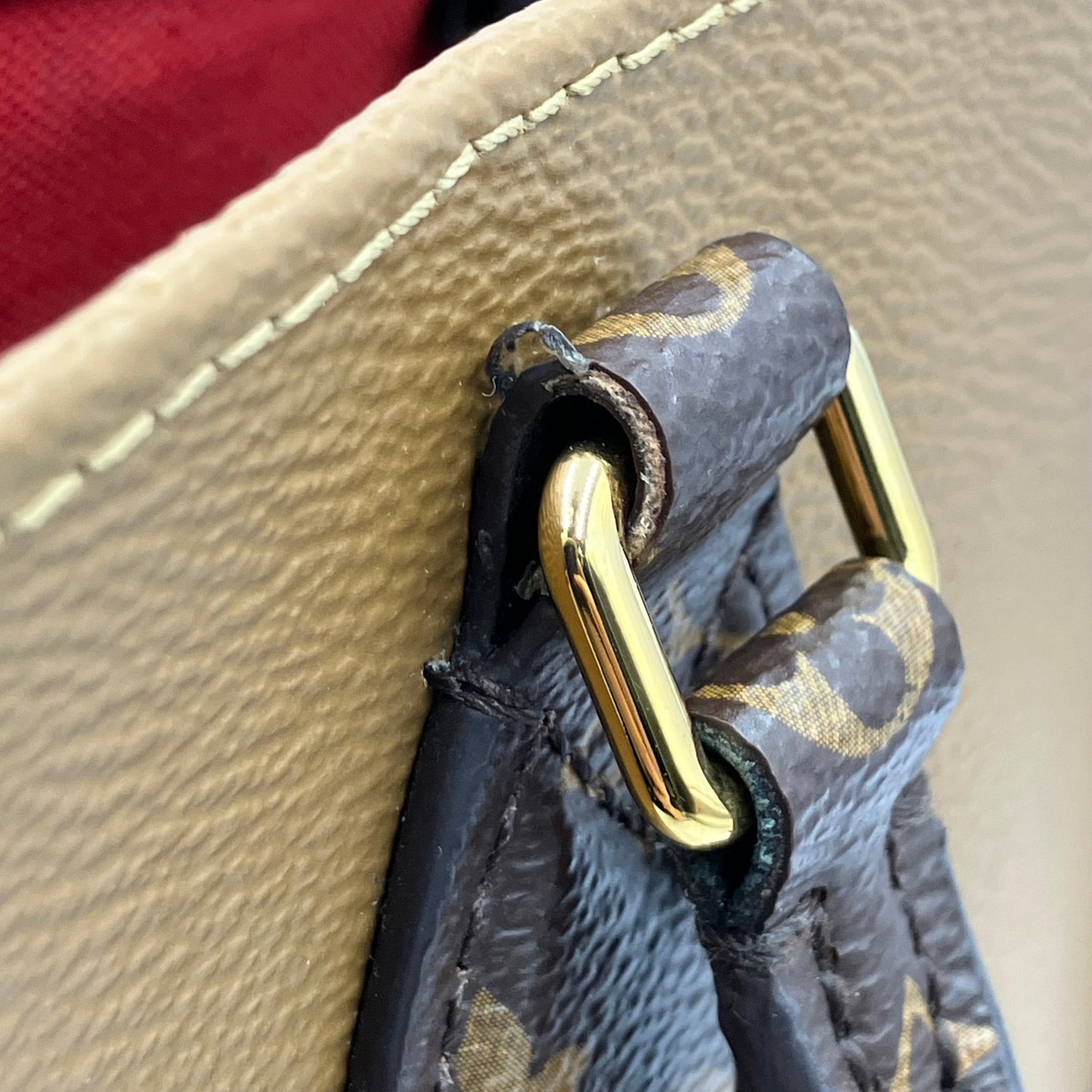 LOUIS VUITTON Monogram Reverse Giant On The Go MM