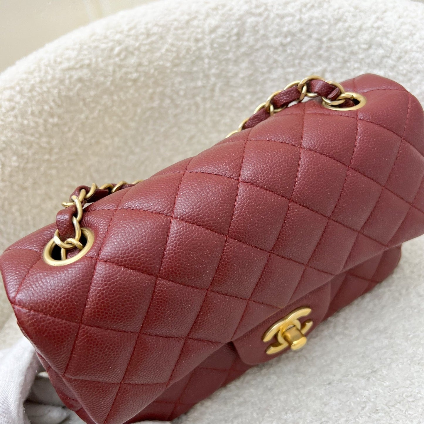 GLM-Classic Mini Rectangle Flap in 18C Iridescent Burgundy Caviar and AGHW