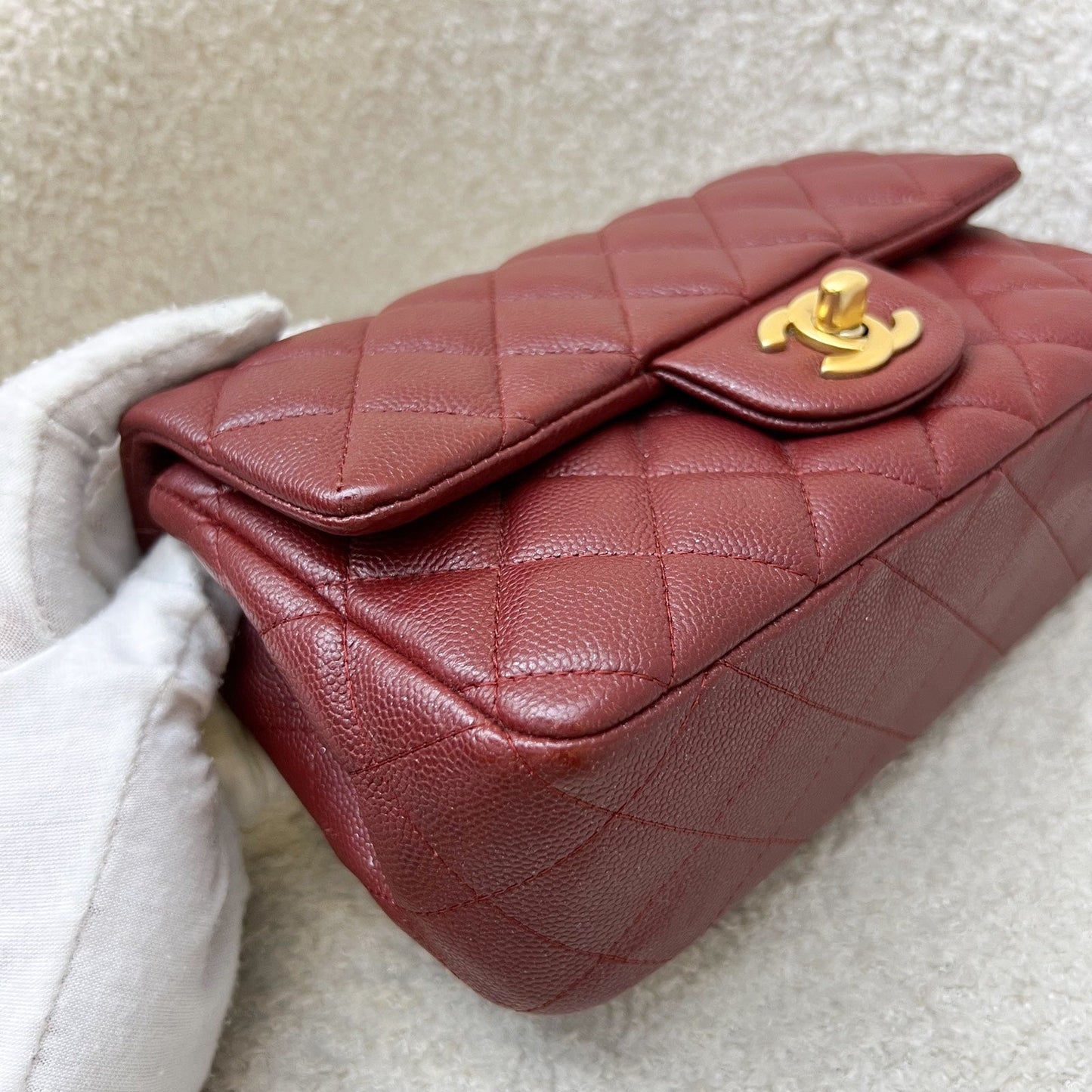 GLM-Classic Mini Rectangle Flap in 18C Iridescent Burgundy Caviar and AGHW