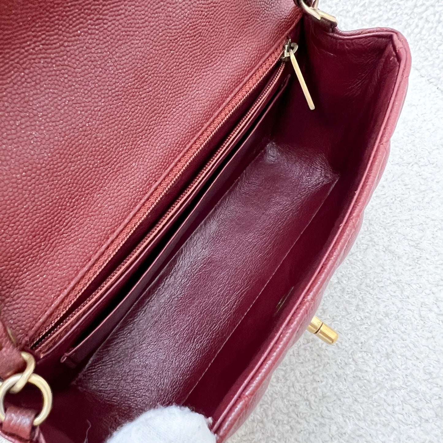 GLM-Classic Mini Rectangle Flap in 18C Iridescent Burgundy Caviar and AGHW