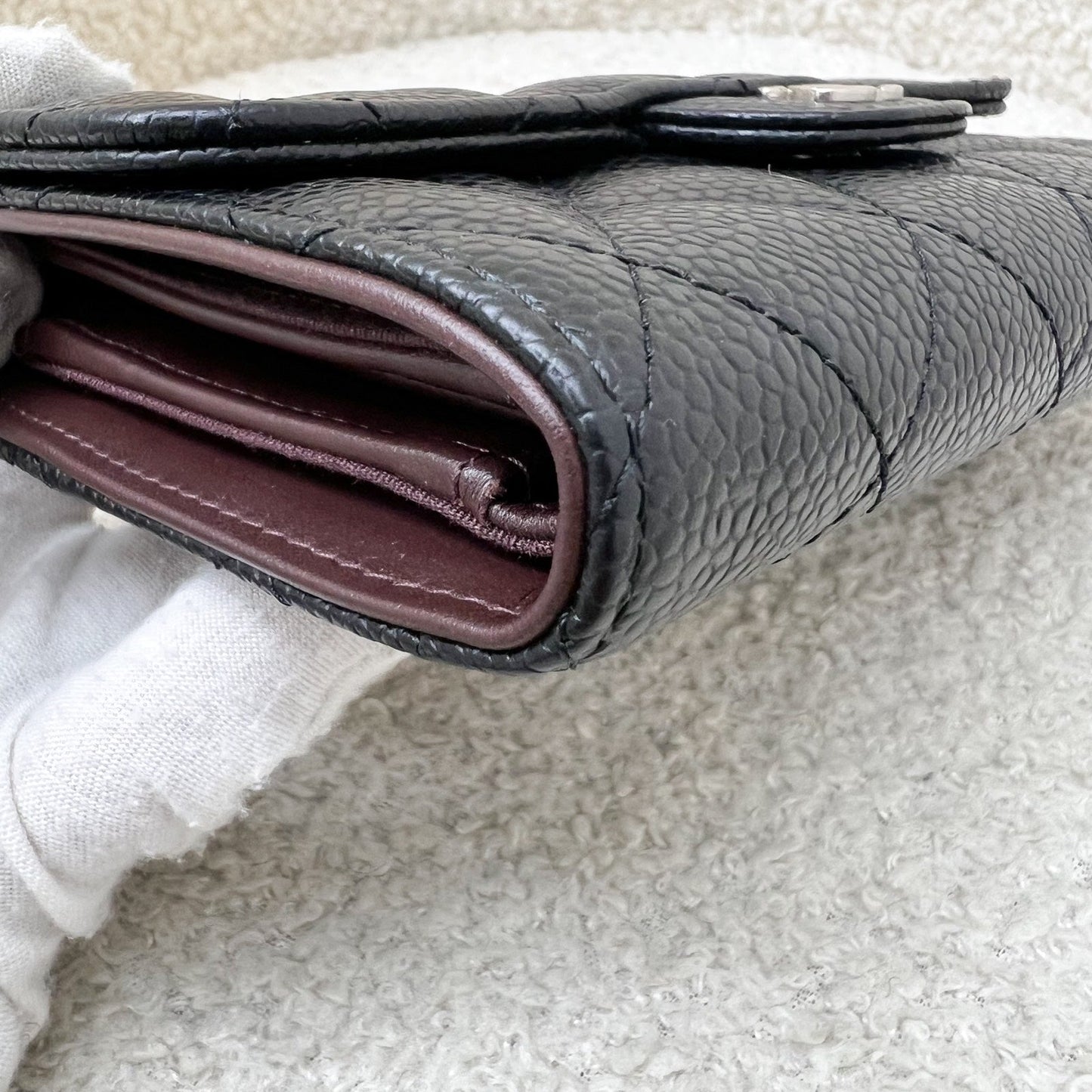 GLM-Classic Medium Trifold Wallet in Black Caviar and SHW