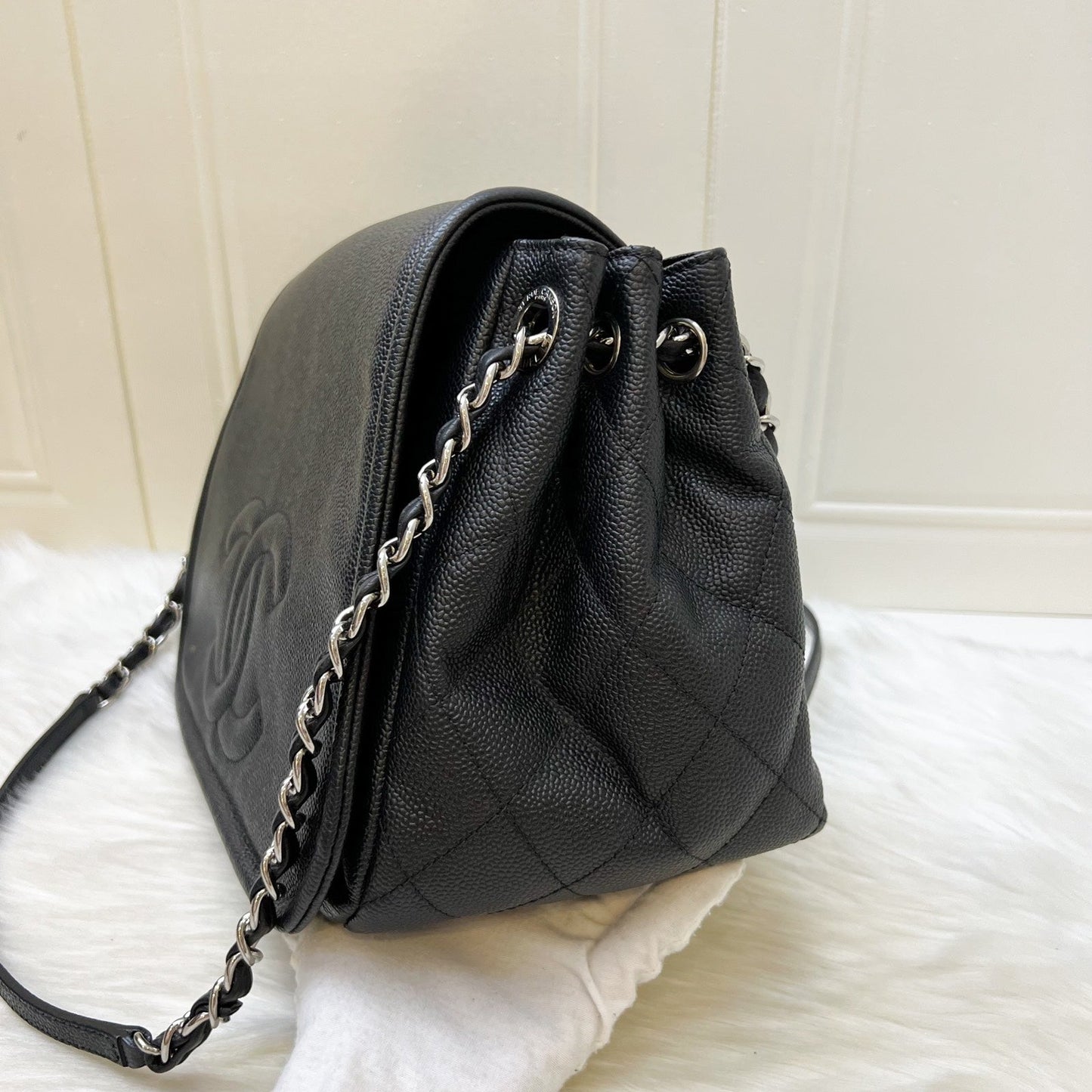 GLM-Maxi AGLM-ordion Shoulder Bag in Black Caviar and SHW