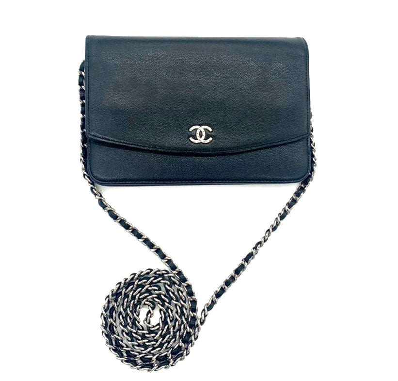 GLM-GLM- TIMELESS CAVIAR WALLET ON CHAIN