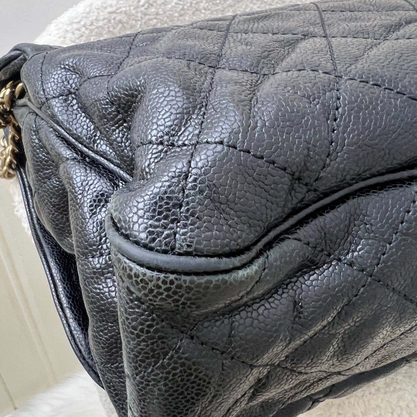 GLM-Shiva Flap Bag in Black Crumpled Caviar and AGHW (Model: A67148)